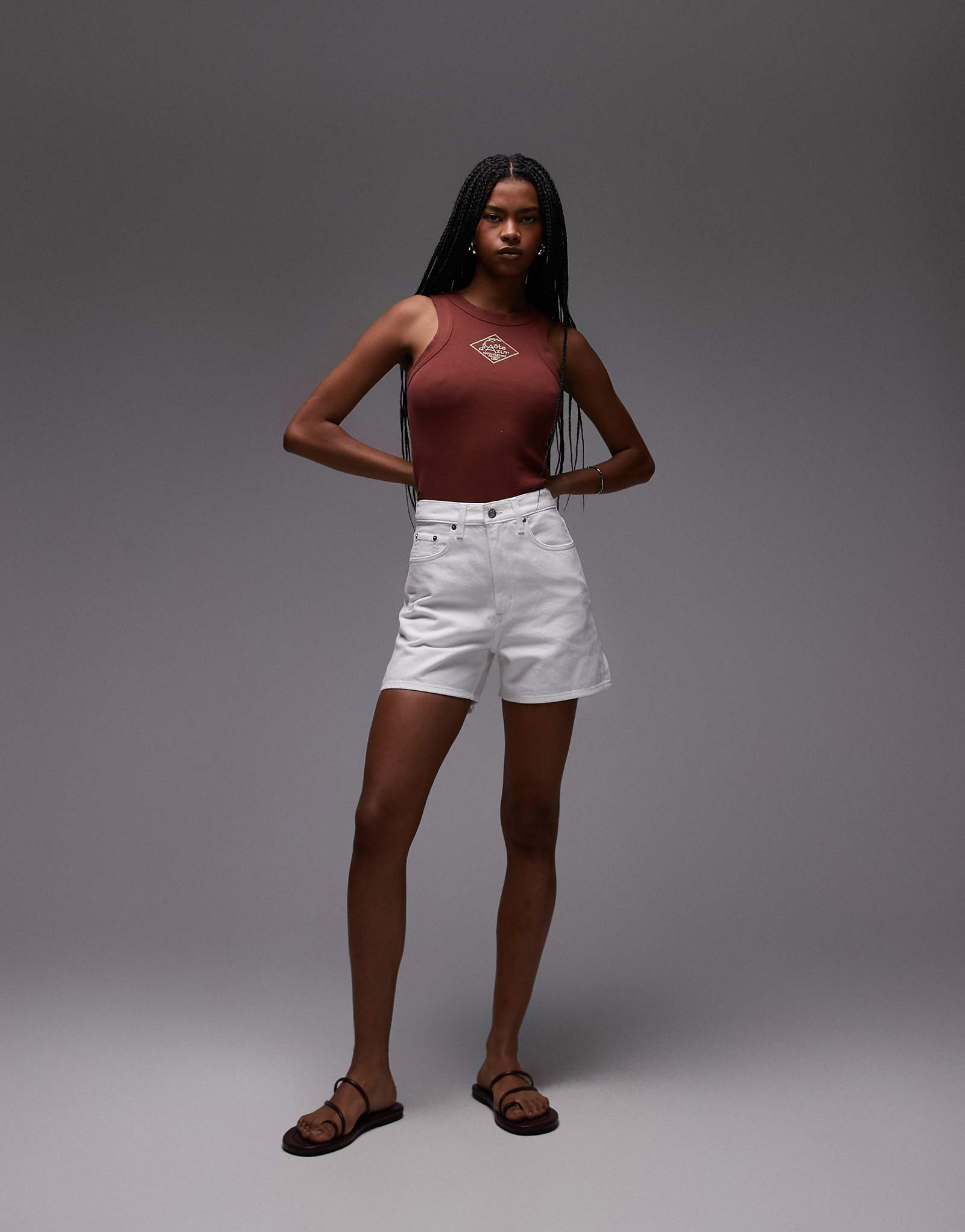 ARKET mid waist five-pocket rigid denim twill shorts in white 11890₽