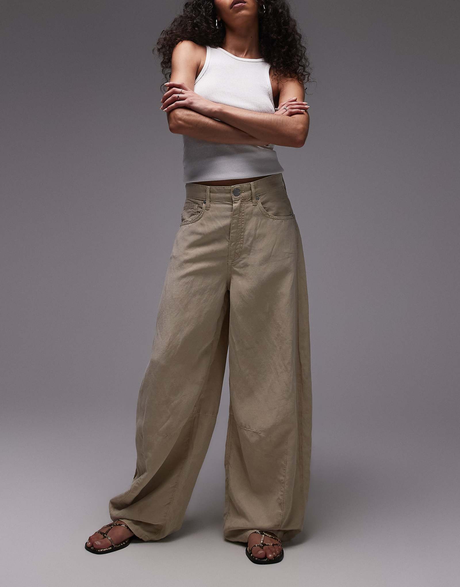 Allsaints jett pants in sand brown 50390₽