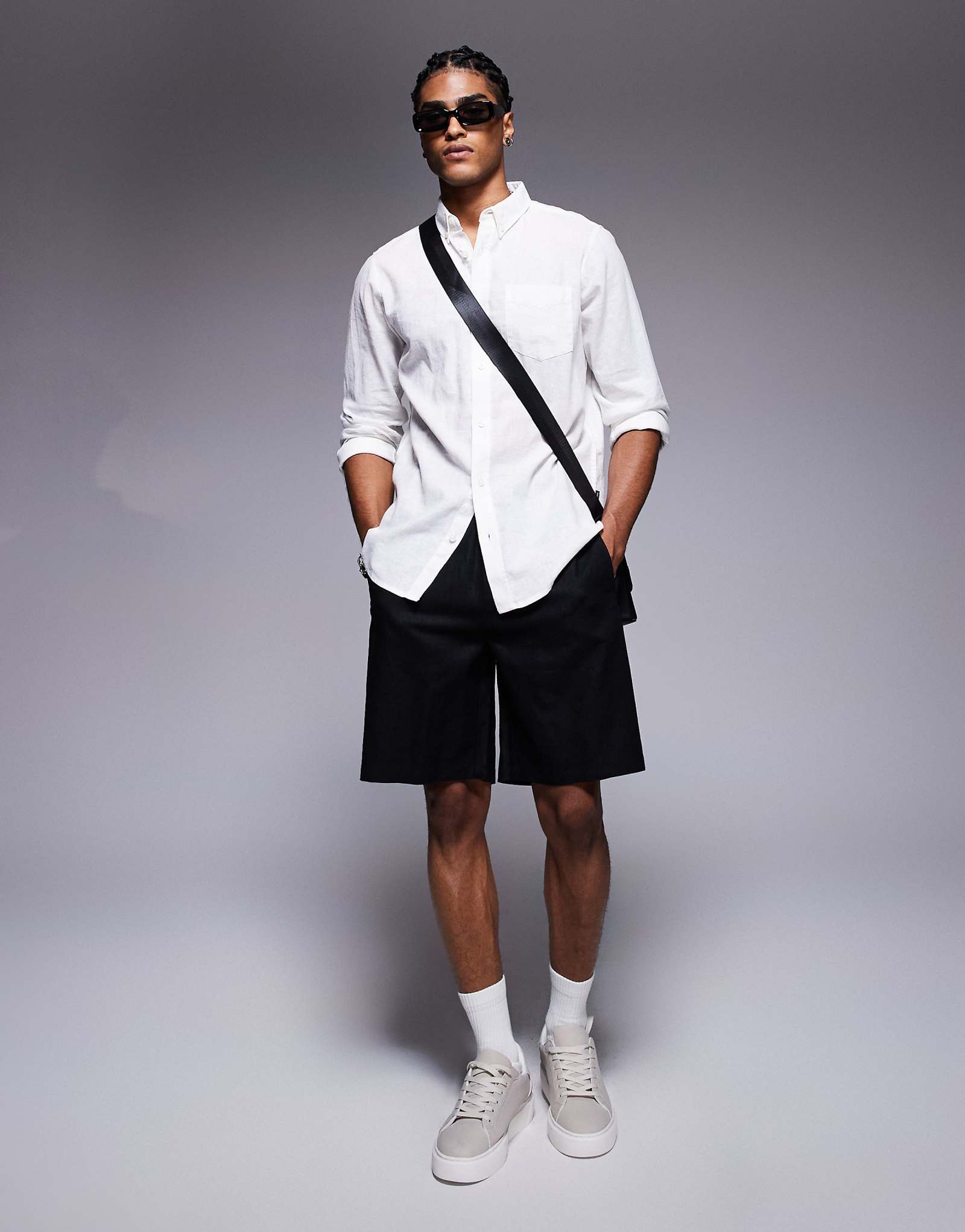 Bershka linen short in black