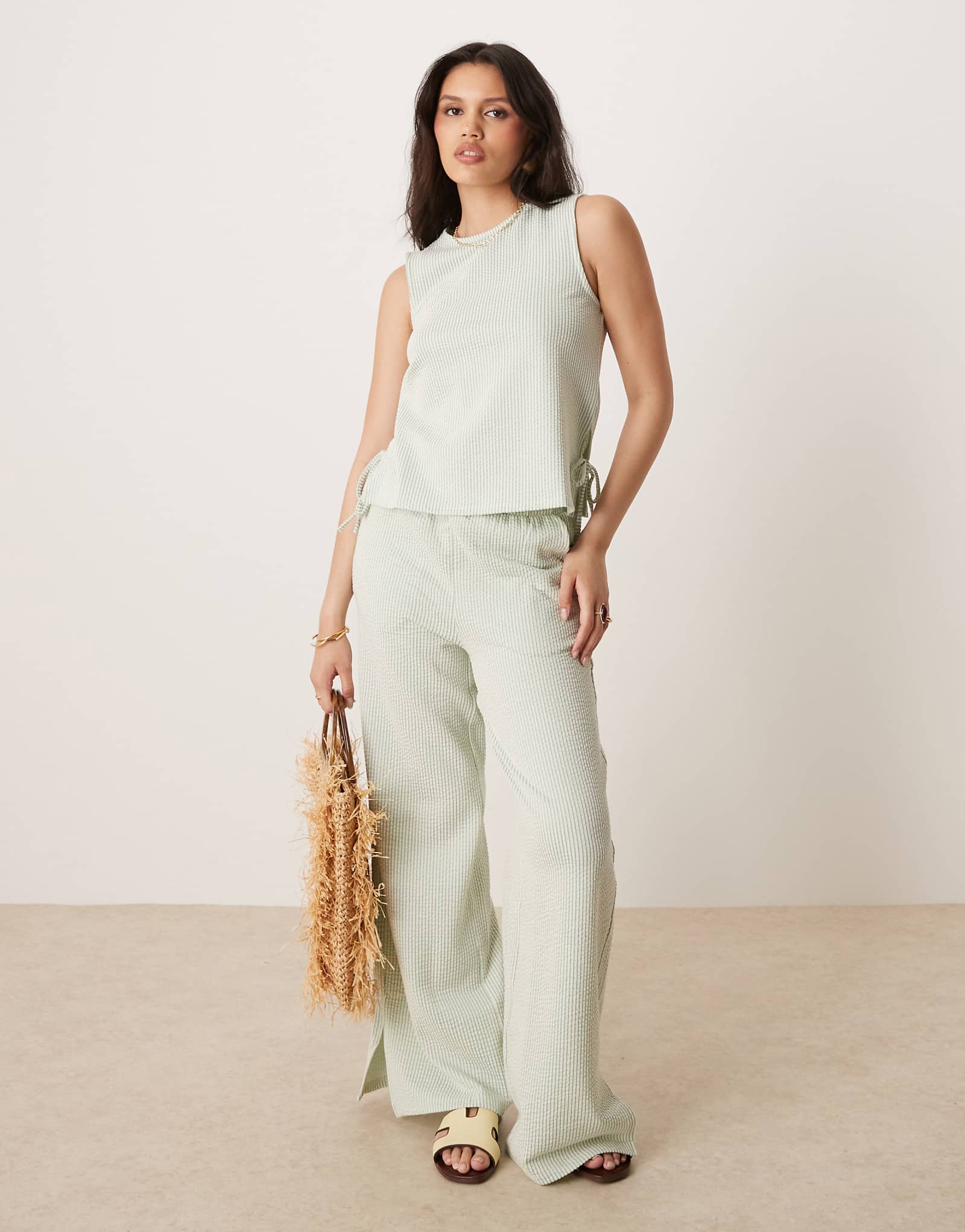 VILA textured stripe wide leg pants in green and cream - part of a set 10090₽