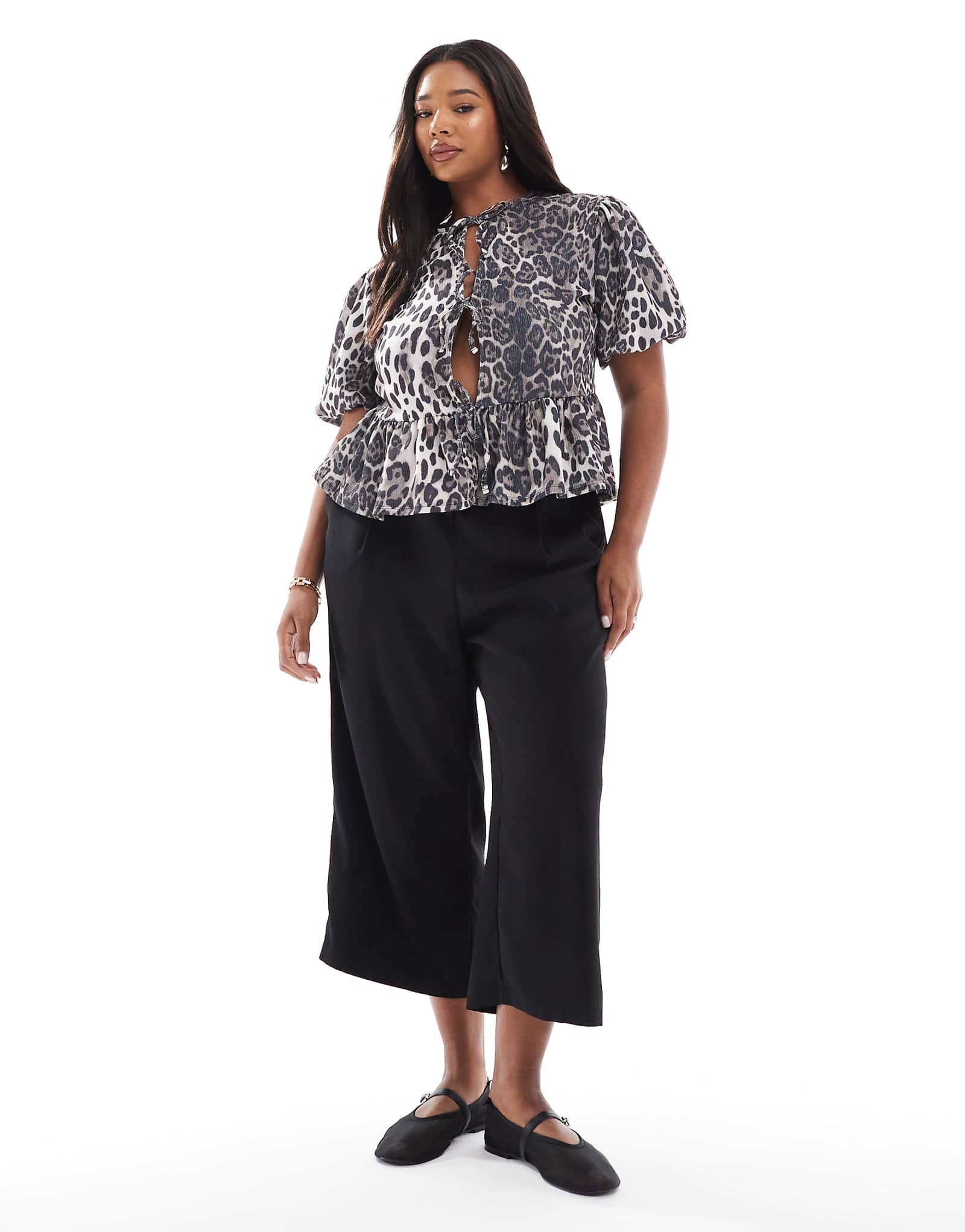 Vero Moda Curve culotte pants in black