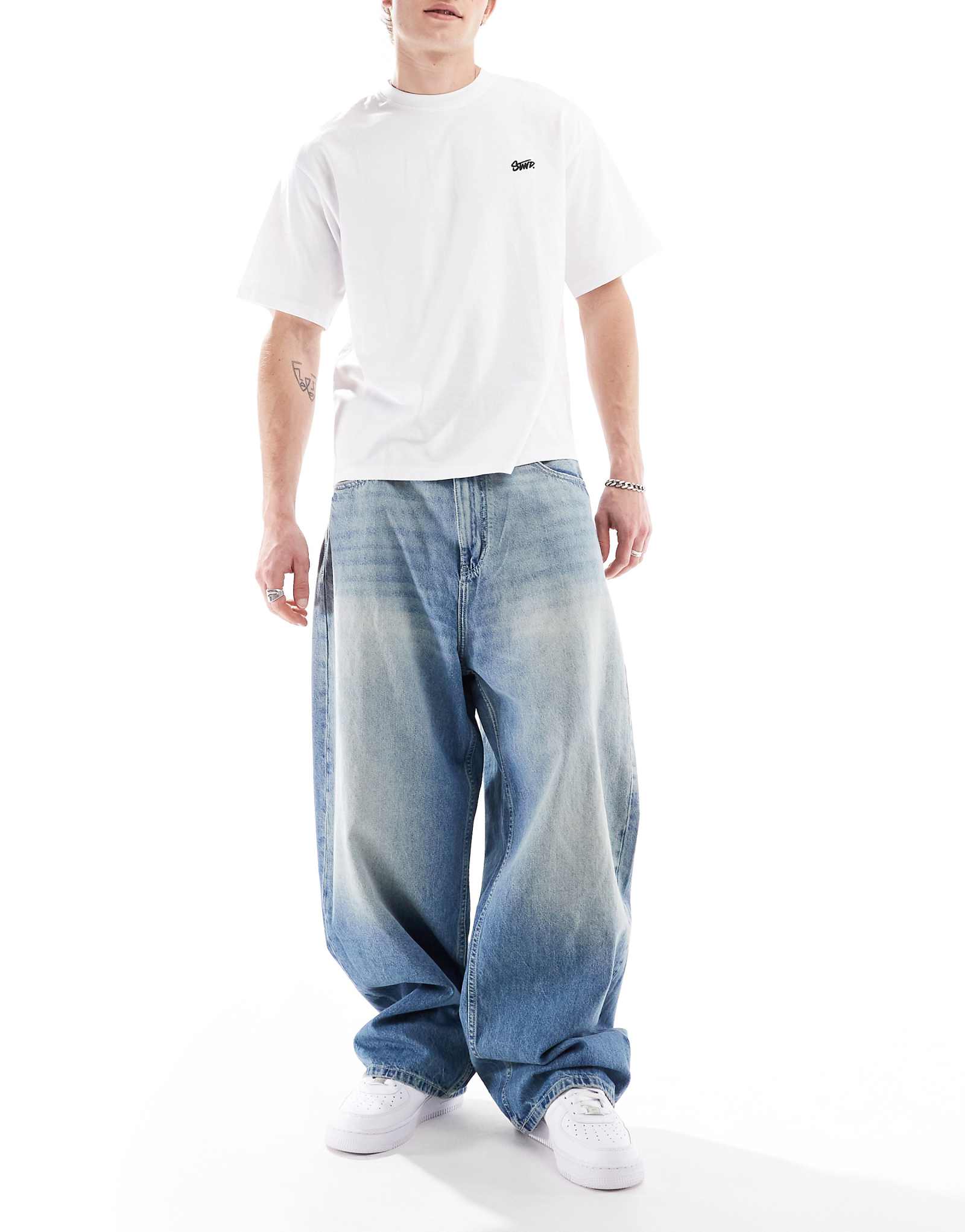 Pull-Bear super baggy jeans in vintage blue 11390₽