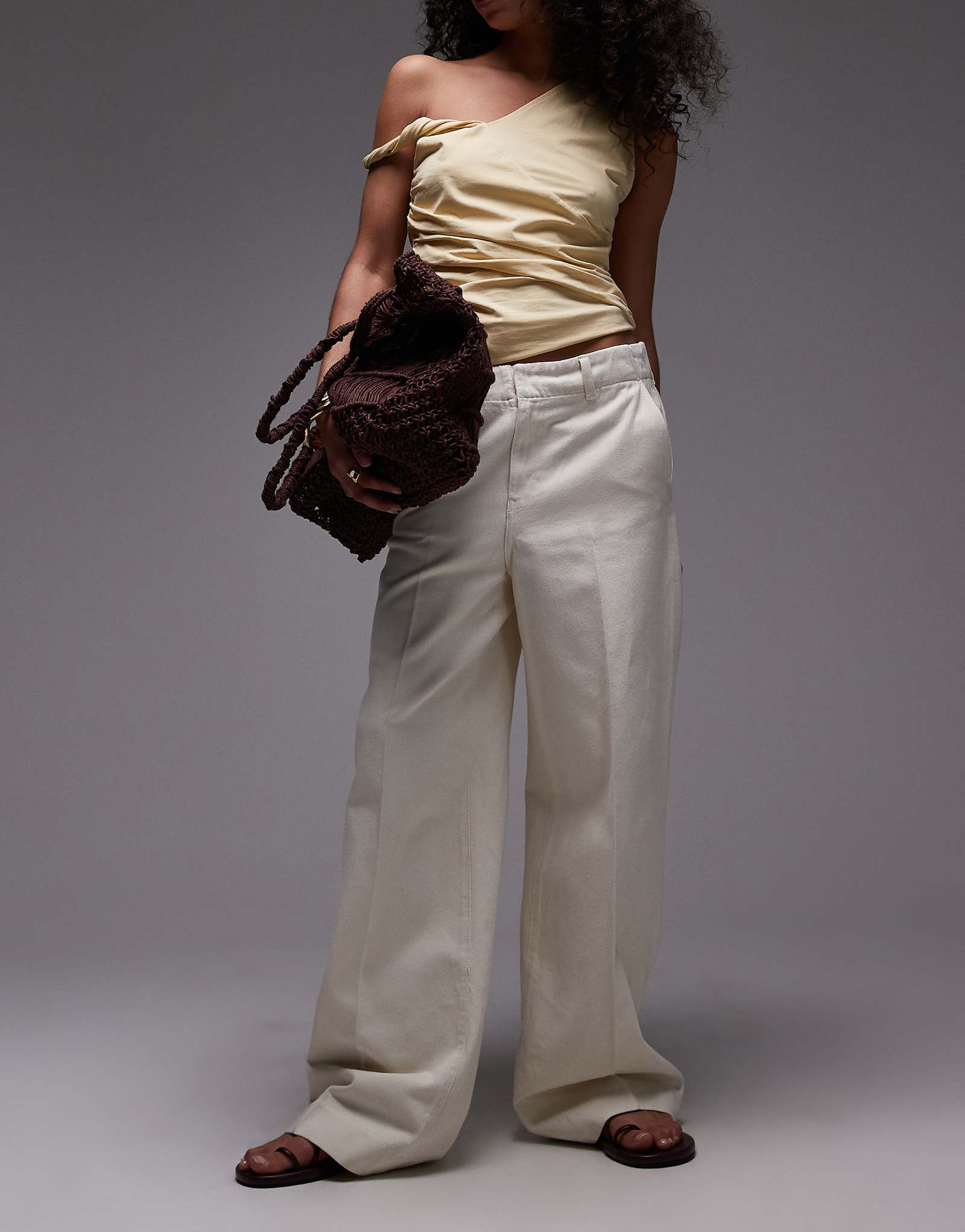 Mango elastic waist wide leg pants in white 11890₽