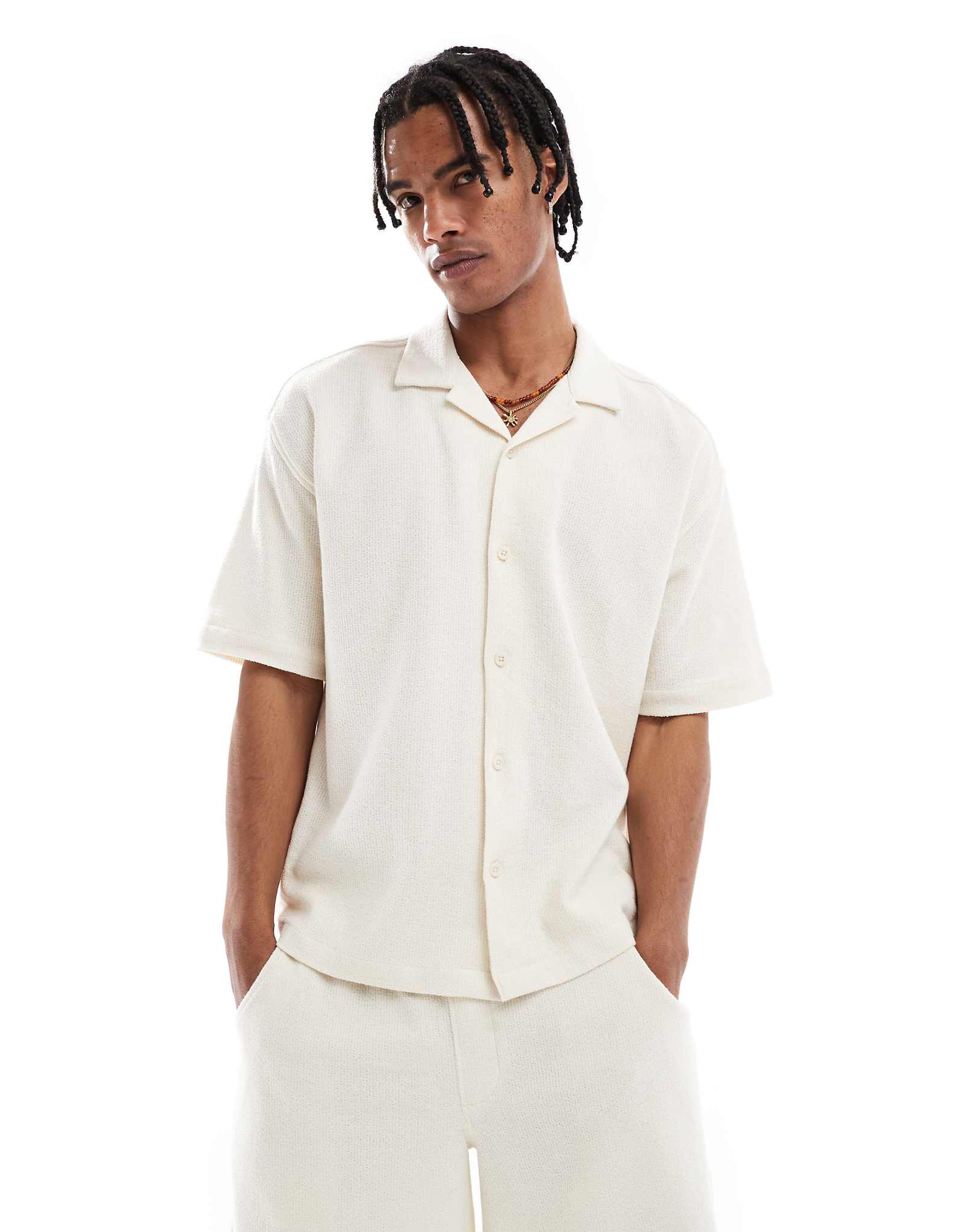 Pull-Bear textured terrycloth shirt in ecru 8690₽