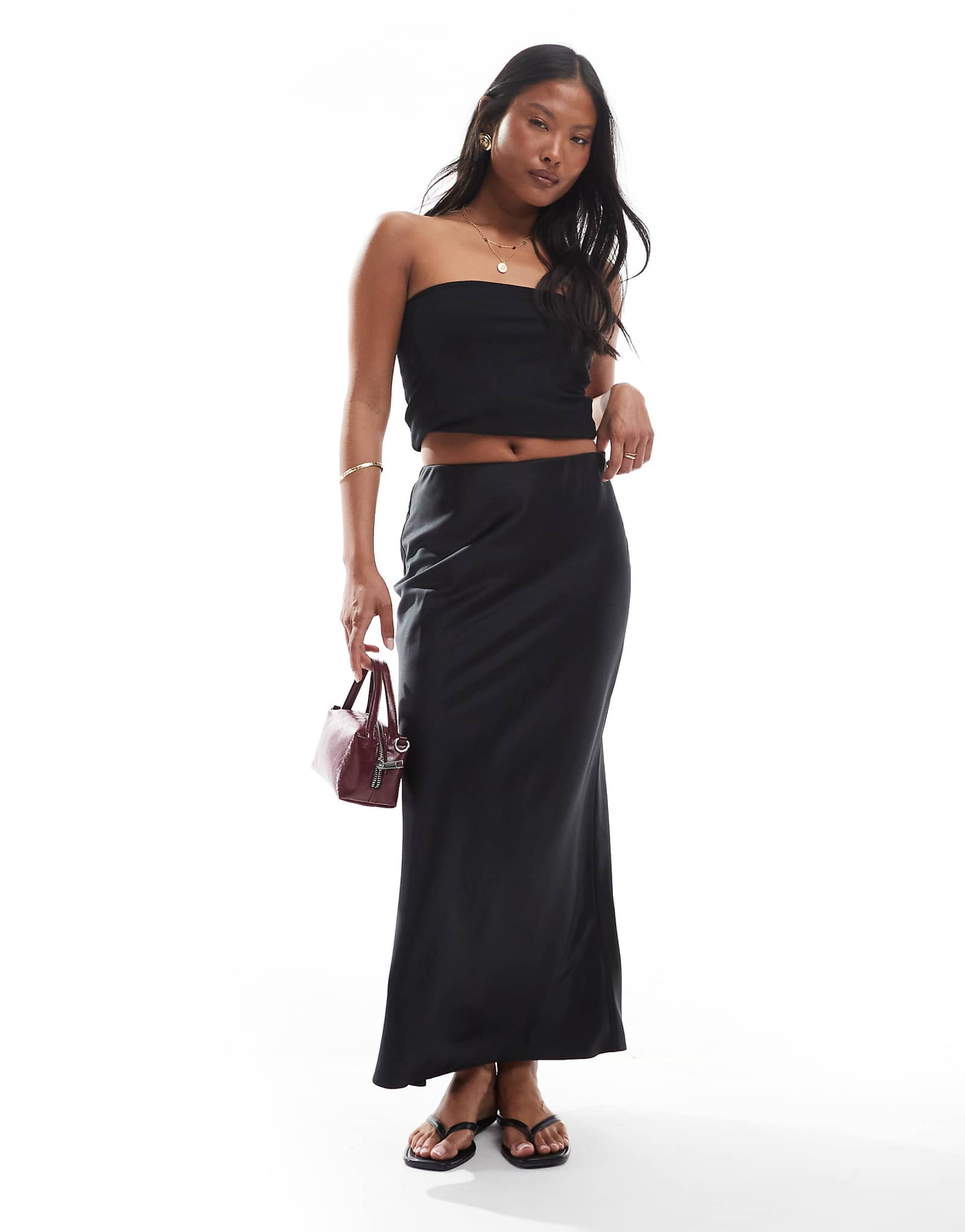 ASOS DESIGN Petite satin bias midi skirt in black 8190₽