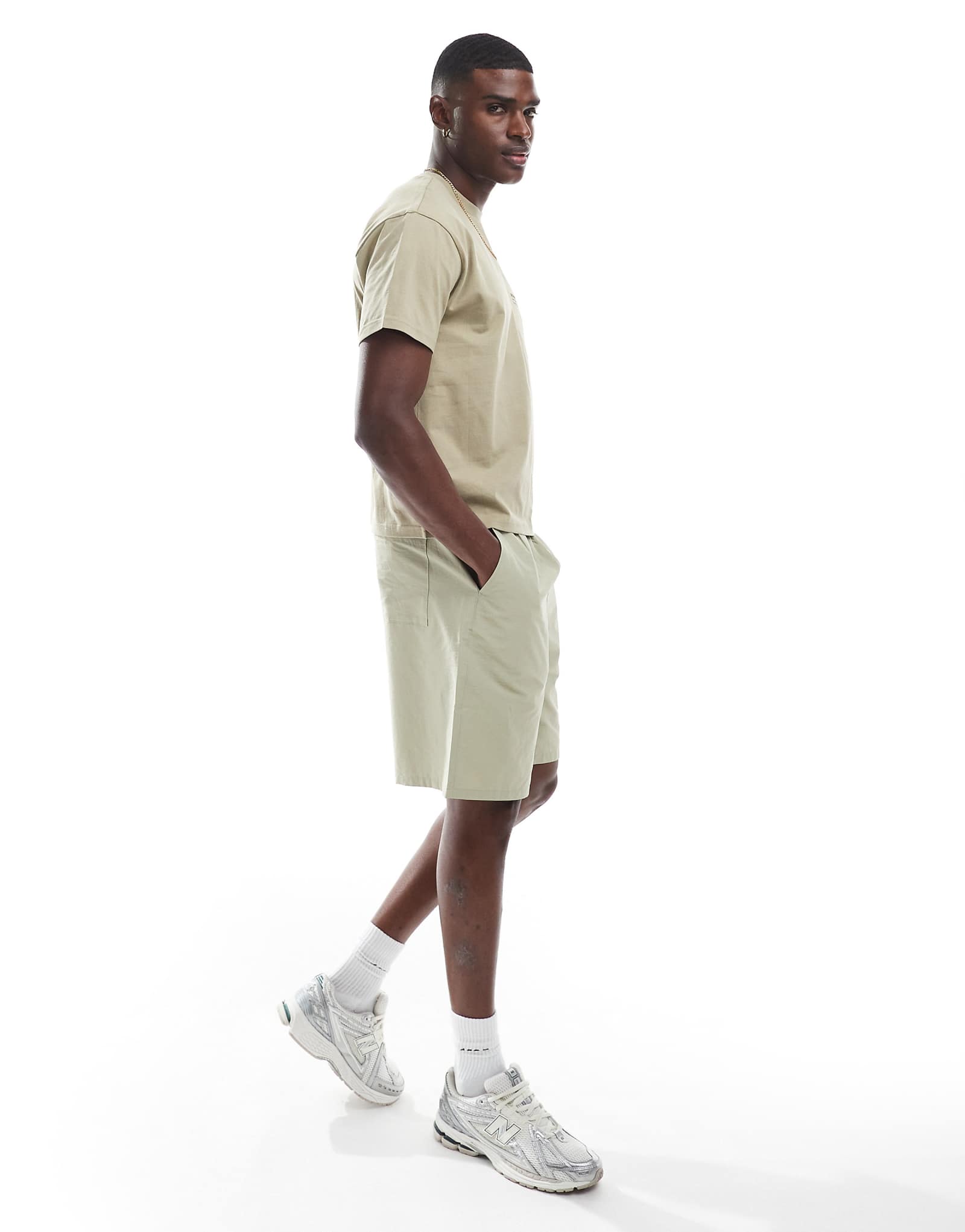 ASOS DESIGN long length ripstop shorts in light khaki 2890₽