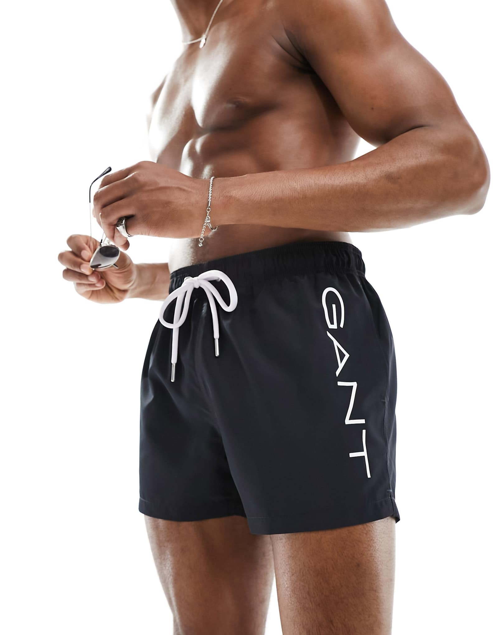 GANT swim shorts with text side logo in black 14890₽