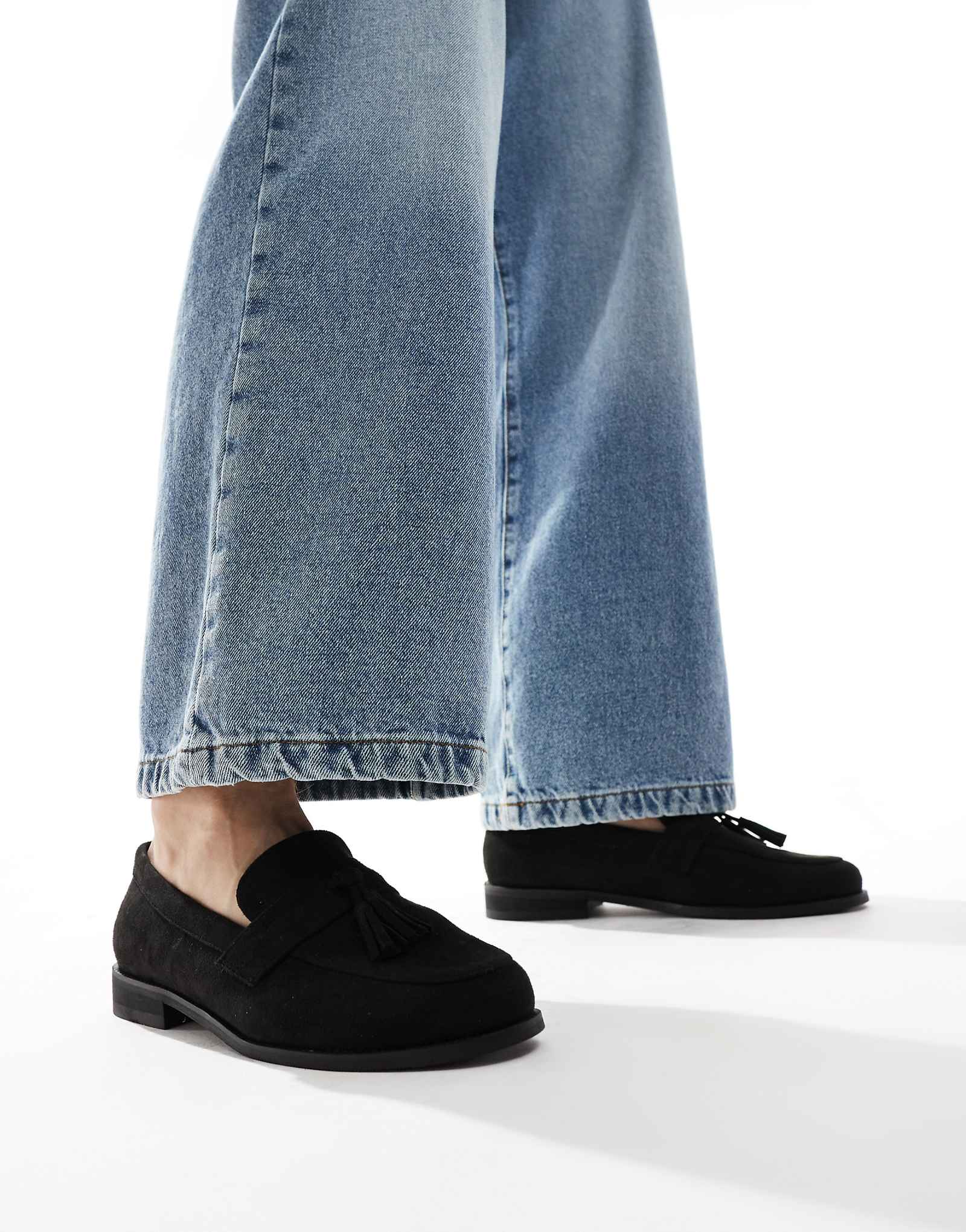 SEQWL Hero loafers with tassel in faux suede black 8090₽