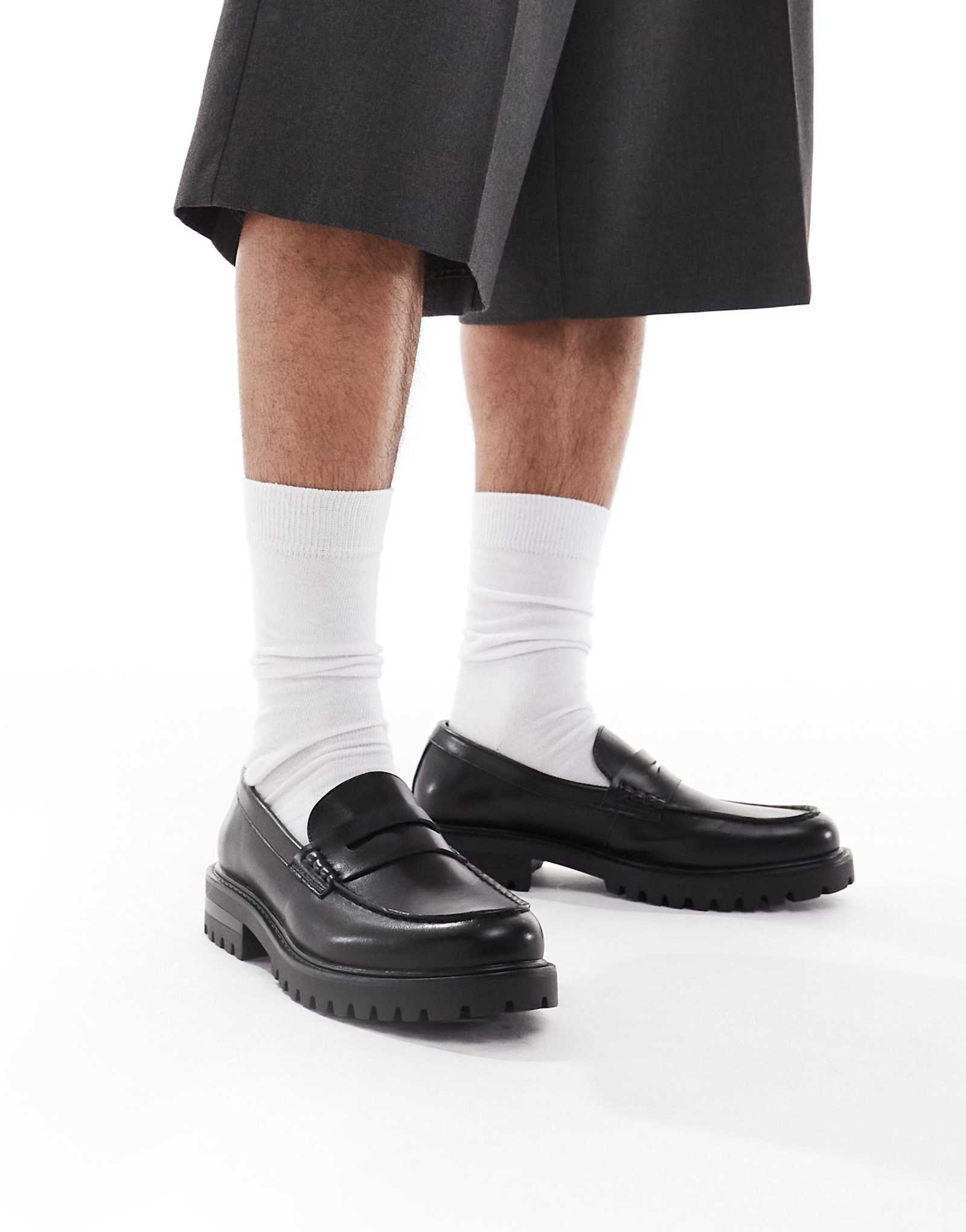 SEQWL Calvin chunky loafers in black 9890₽