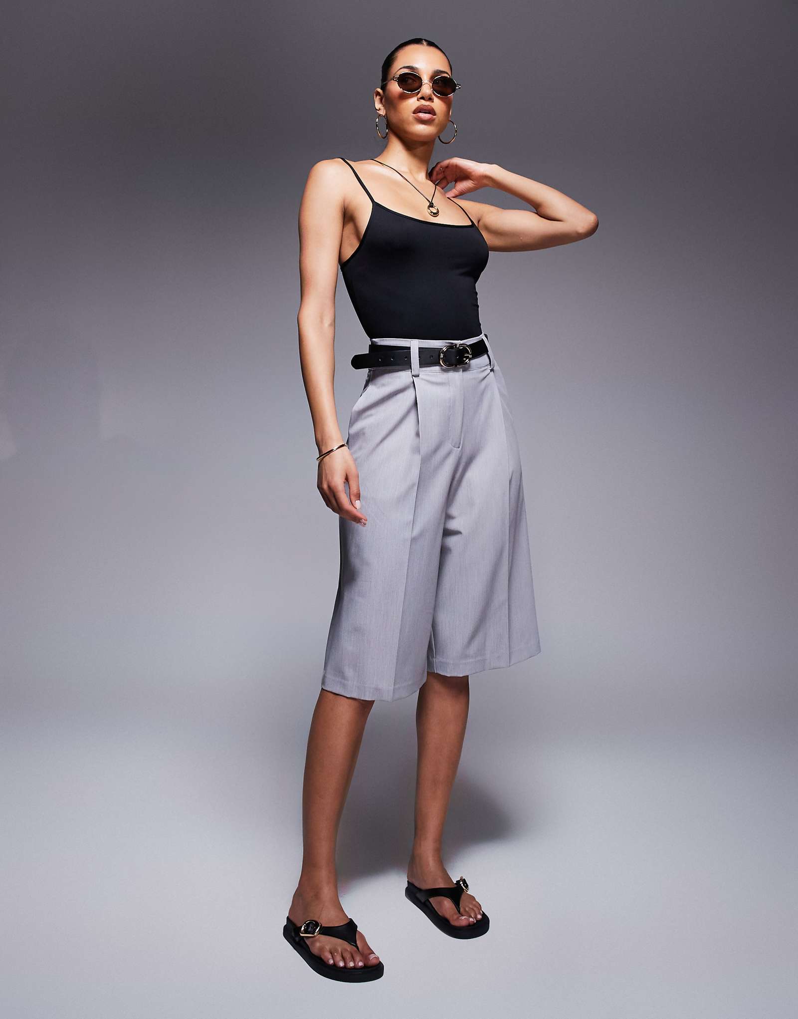 River Island tailored bermuda shorts in gray 18390₽