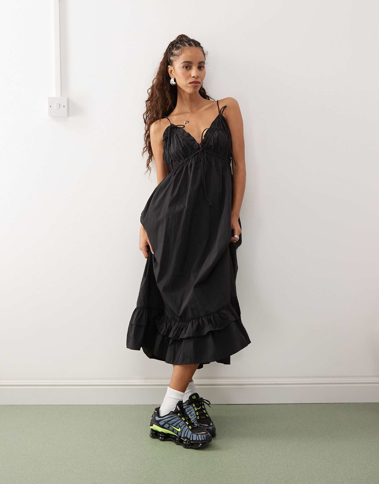 COLLUSION nylon volume frill hem cami strap midi dress in black 12290₽
