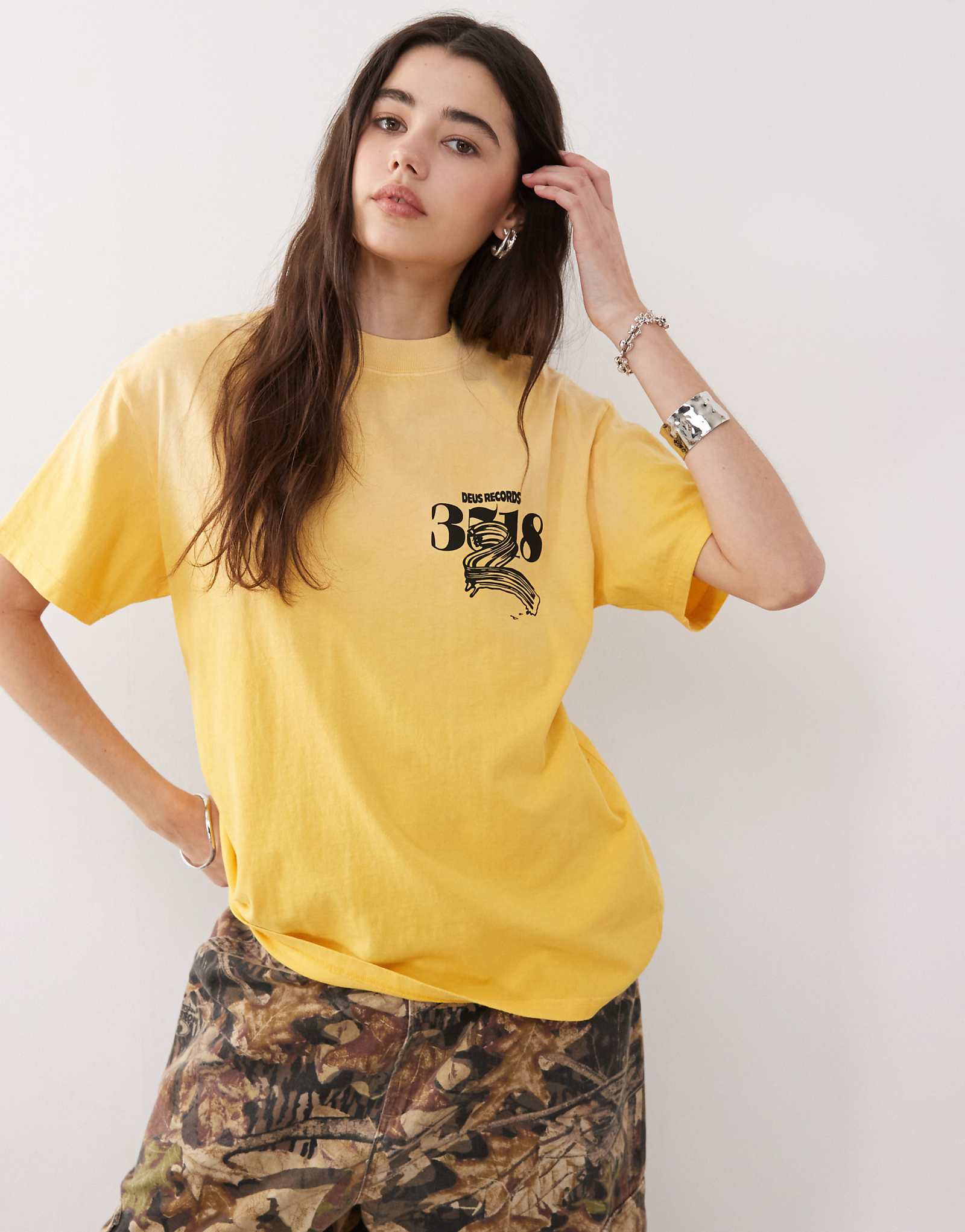 Deus Ex Machina zounds graphic t-shirt in yellow
