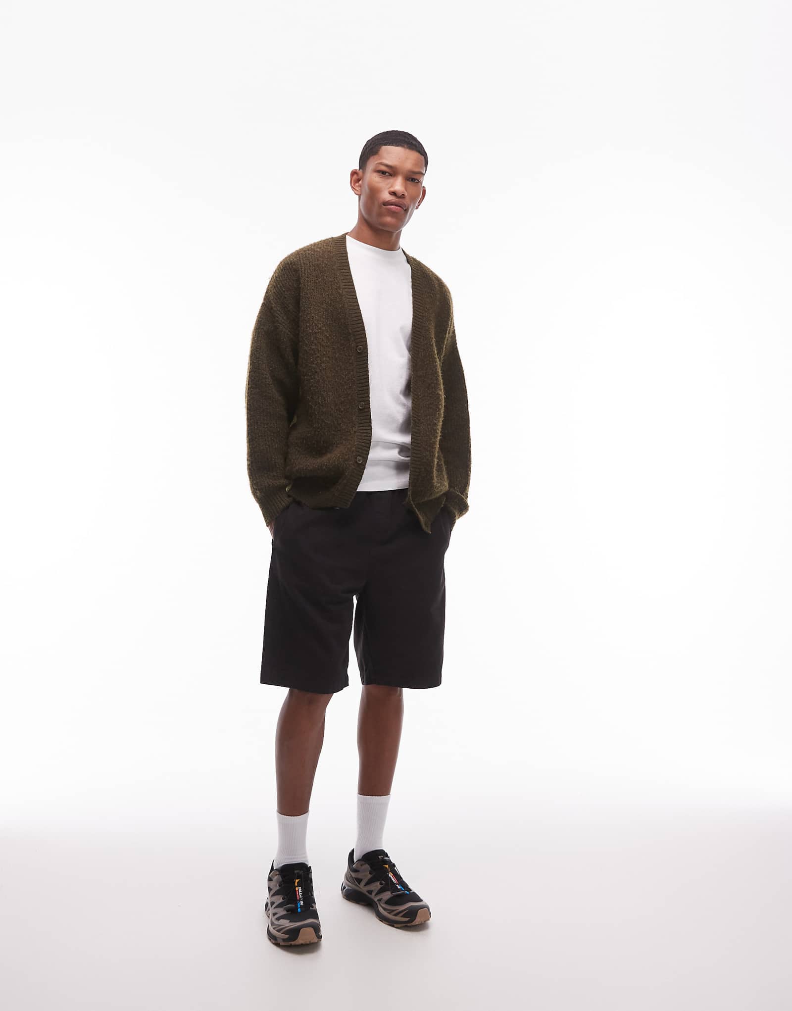 Topman washed cotton shorts in black 8490₽