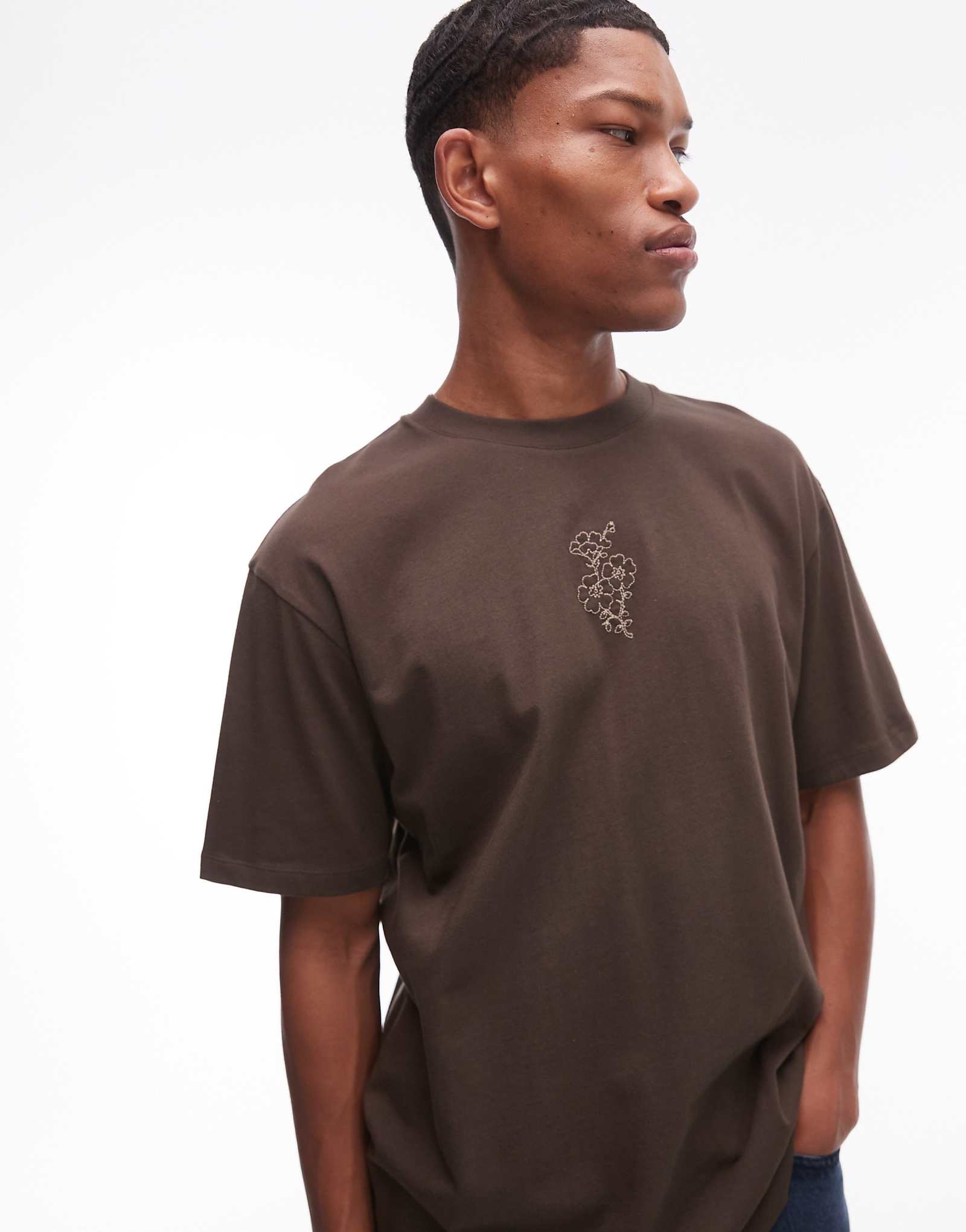 Topman oversized fit T-shirt with floral embroidery in brown 5990₽