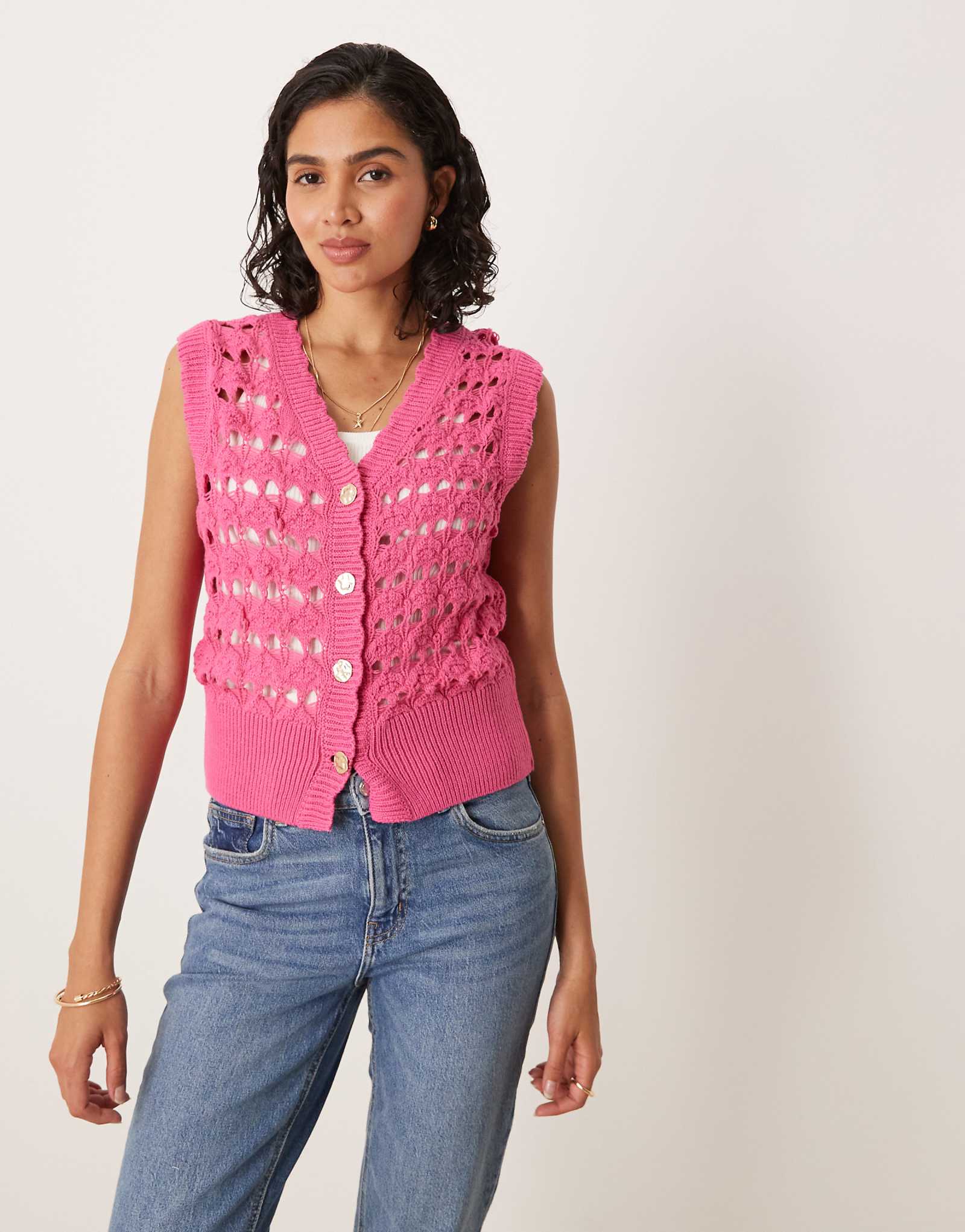 ASOS DESIGN open stitch knit vest with scallop trim and silver buttons in pink 2590₽