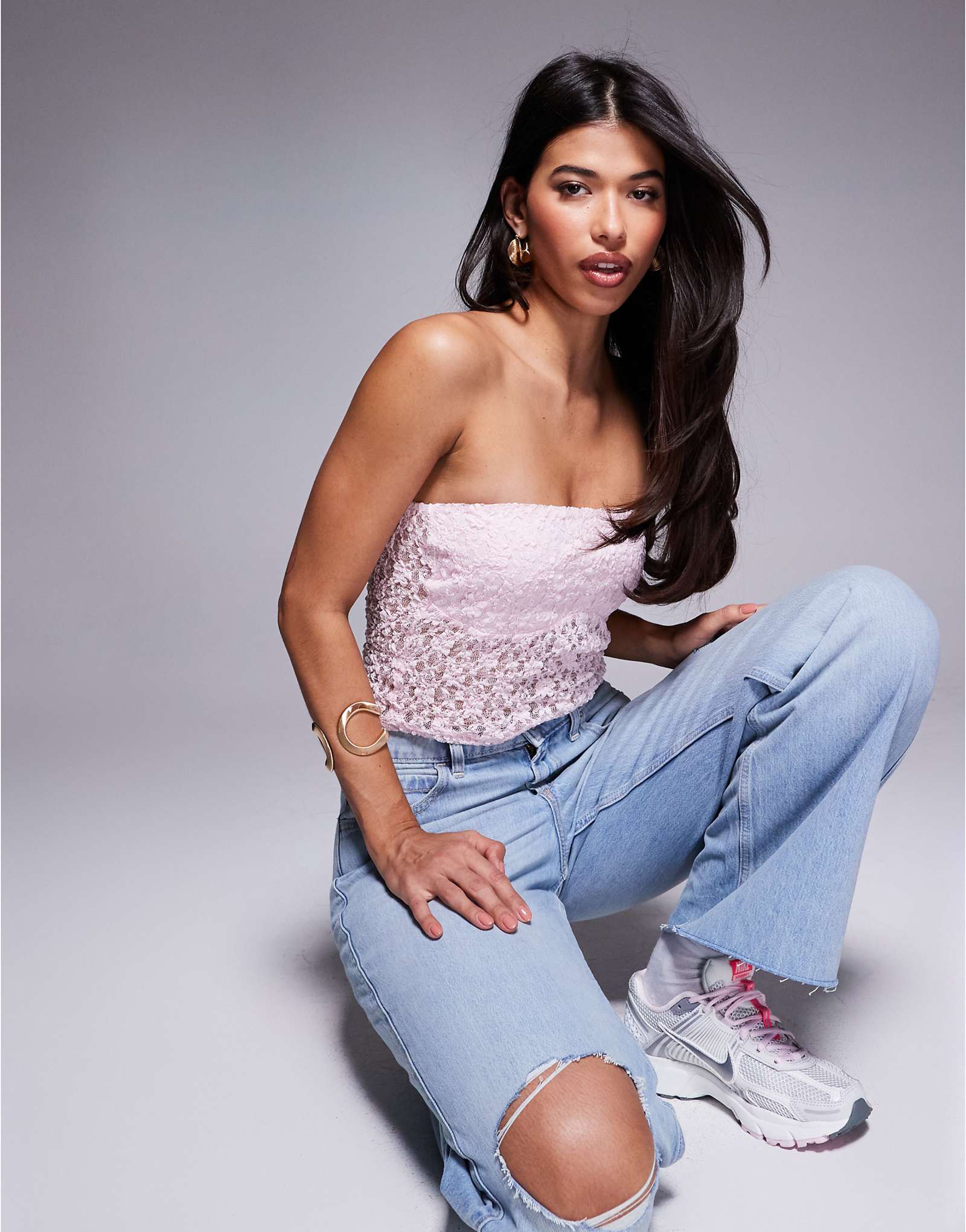 ASOS DESIGN sculpted lace bandeau top in light pink 3490₽