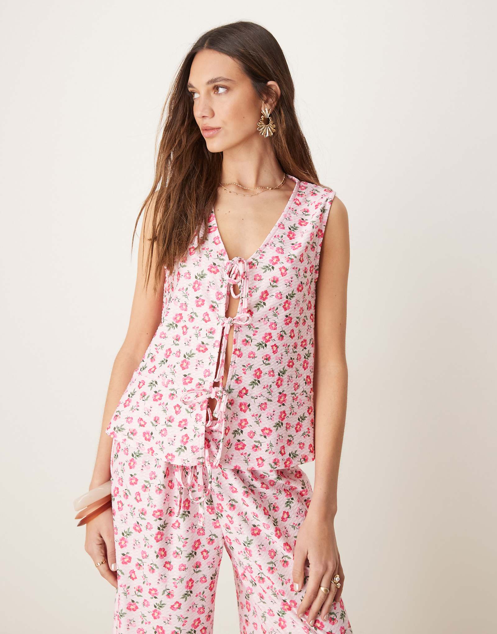 ASOS DESIGN tie front frilly vest in pink ditsy floral - part of a set 3290₽
