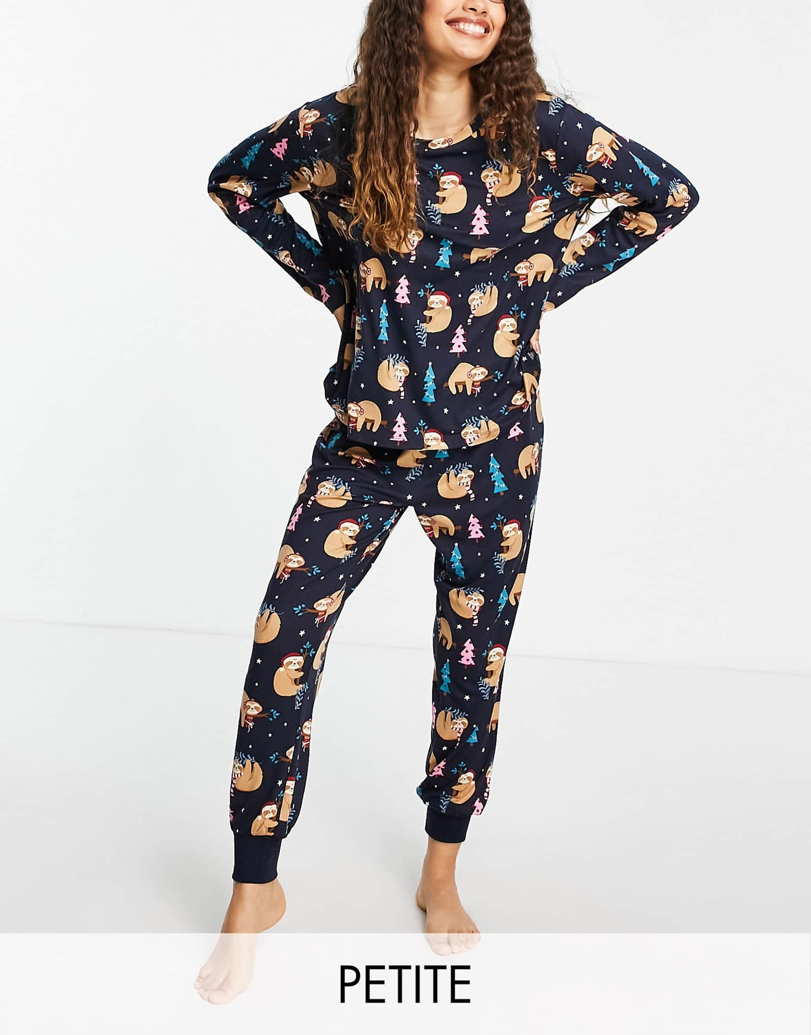 Chelsea Peers Petite Christmas sloth long pajamas in navy
