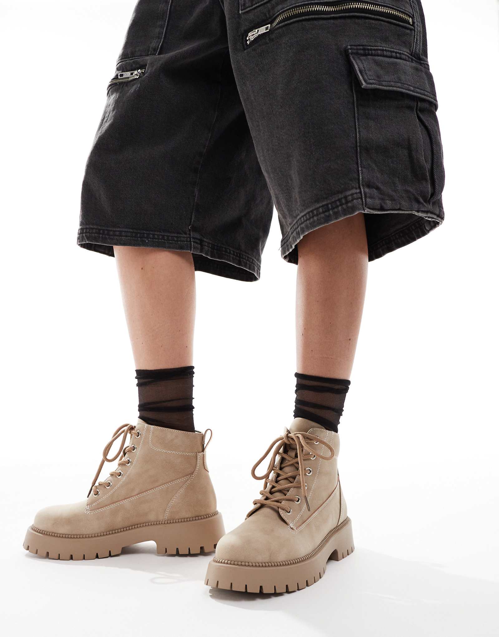 SEQWL Exton lace up boots in nubuck taupe 6190₽