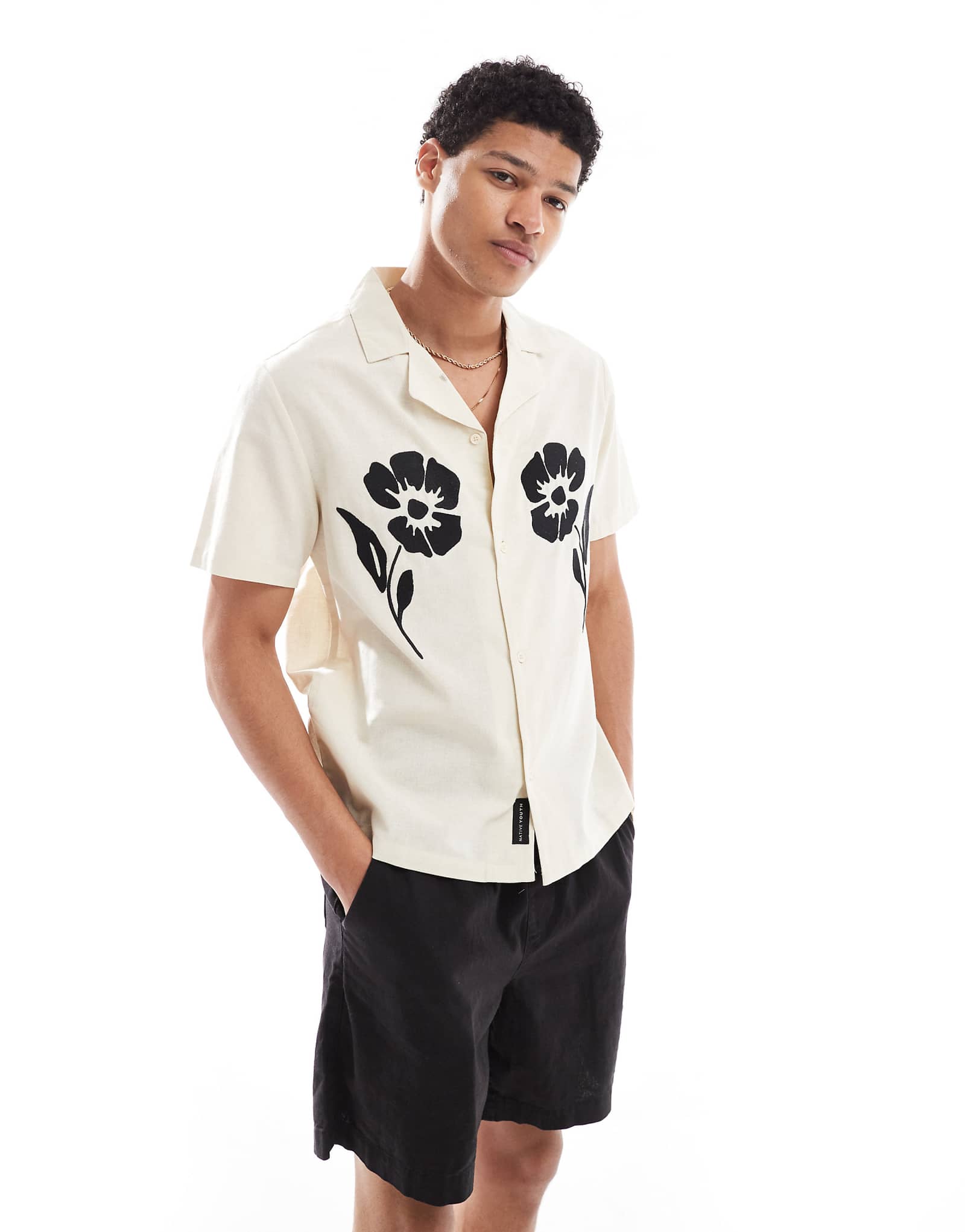 Native Youth revere collar embroidered shirt in natural