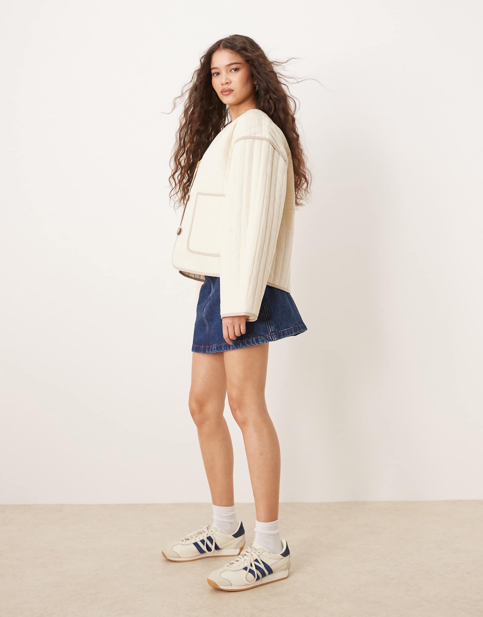 Selected Femme quilted jacket in cream with pockets 23890₽