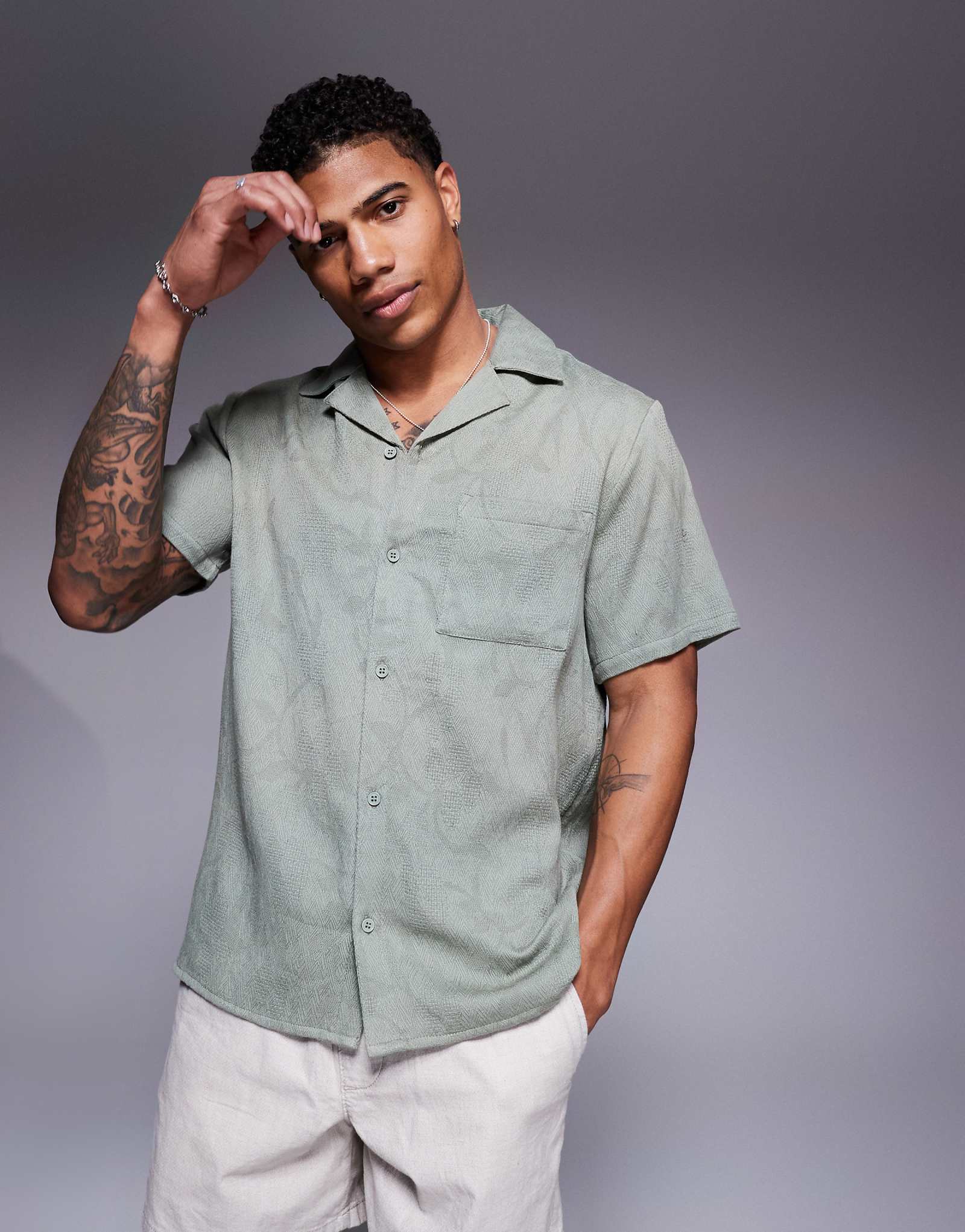 South Beach textured short sleeve beach shirt in green 11890₽