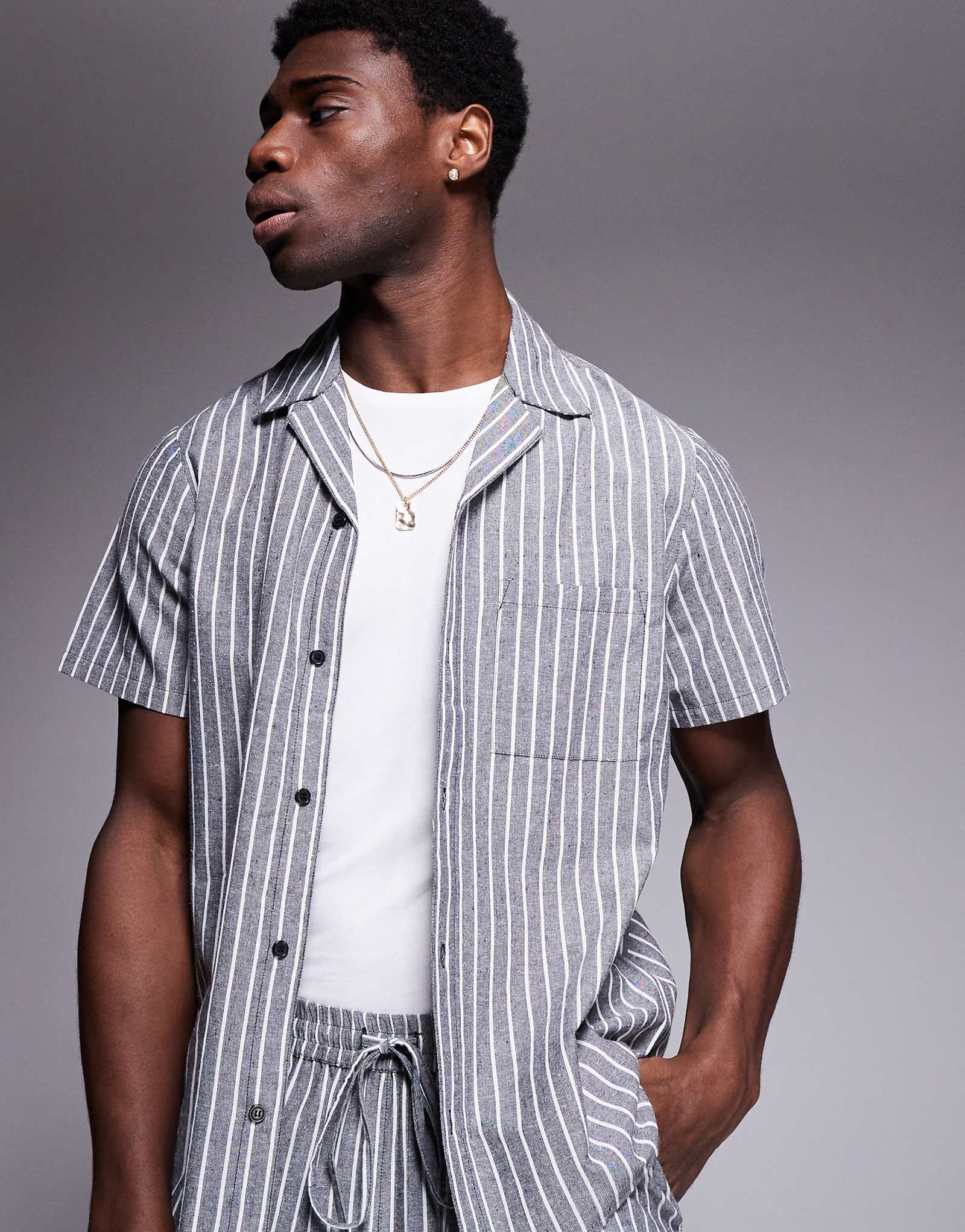 South Beach short sleeve beach shirt in monochrome 6790₽