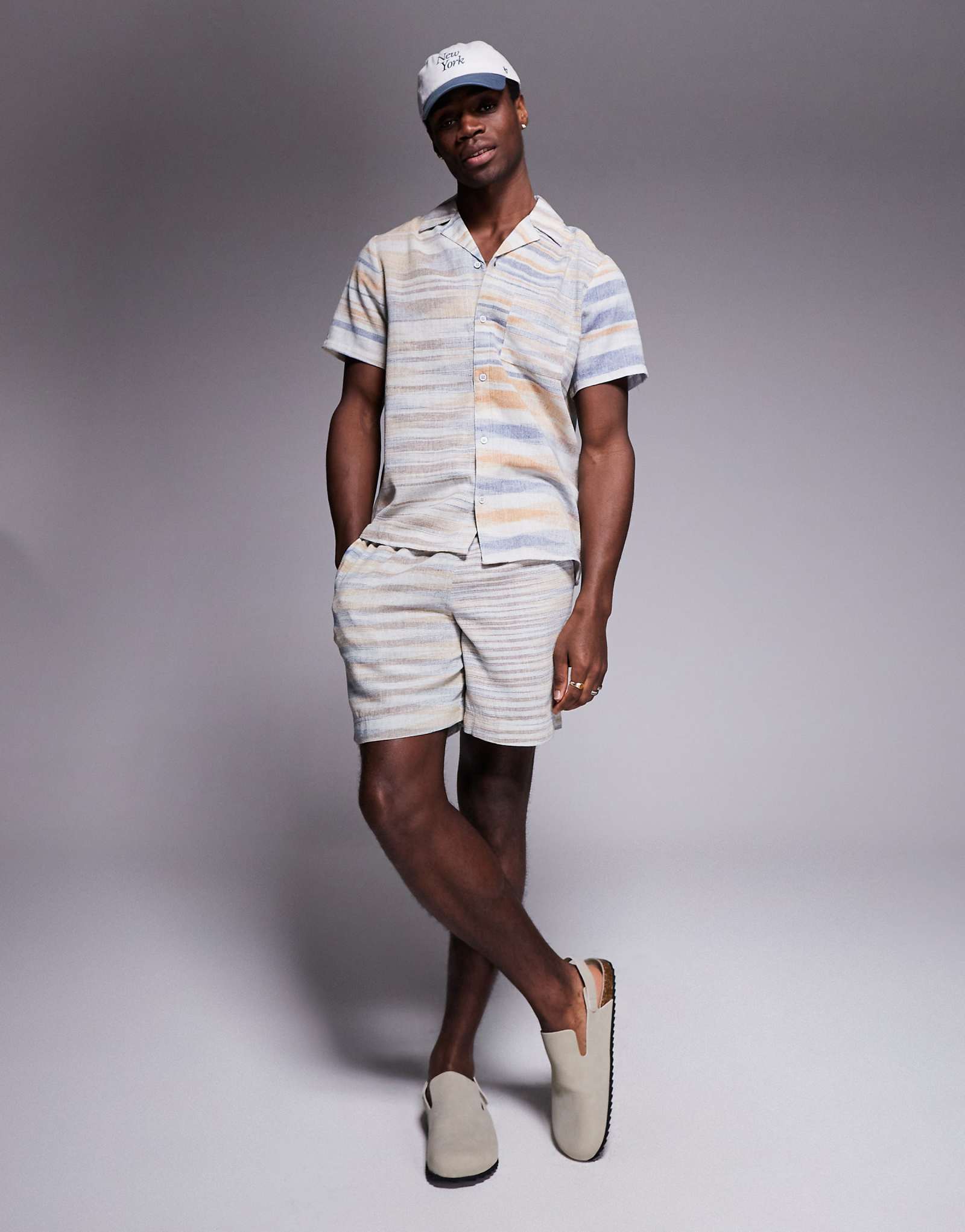 South Beach short sleeve beach shirt in neutral stripe 7390₽
