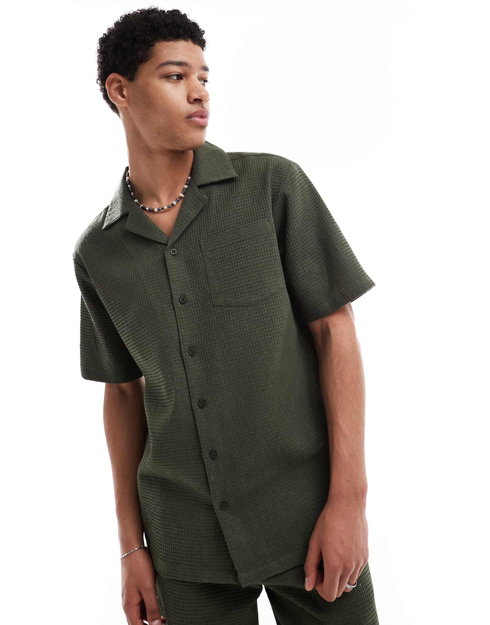 Sol Beach waffle beach shirt in khaki 5690₽
