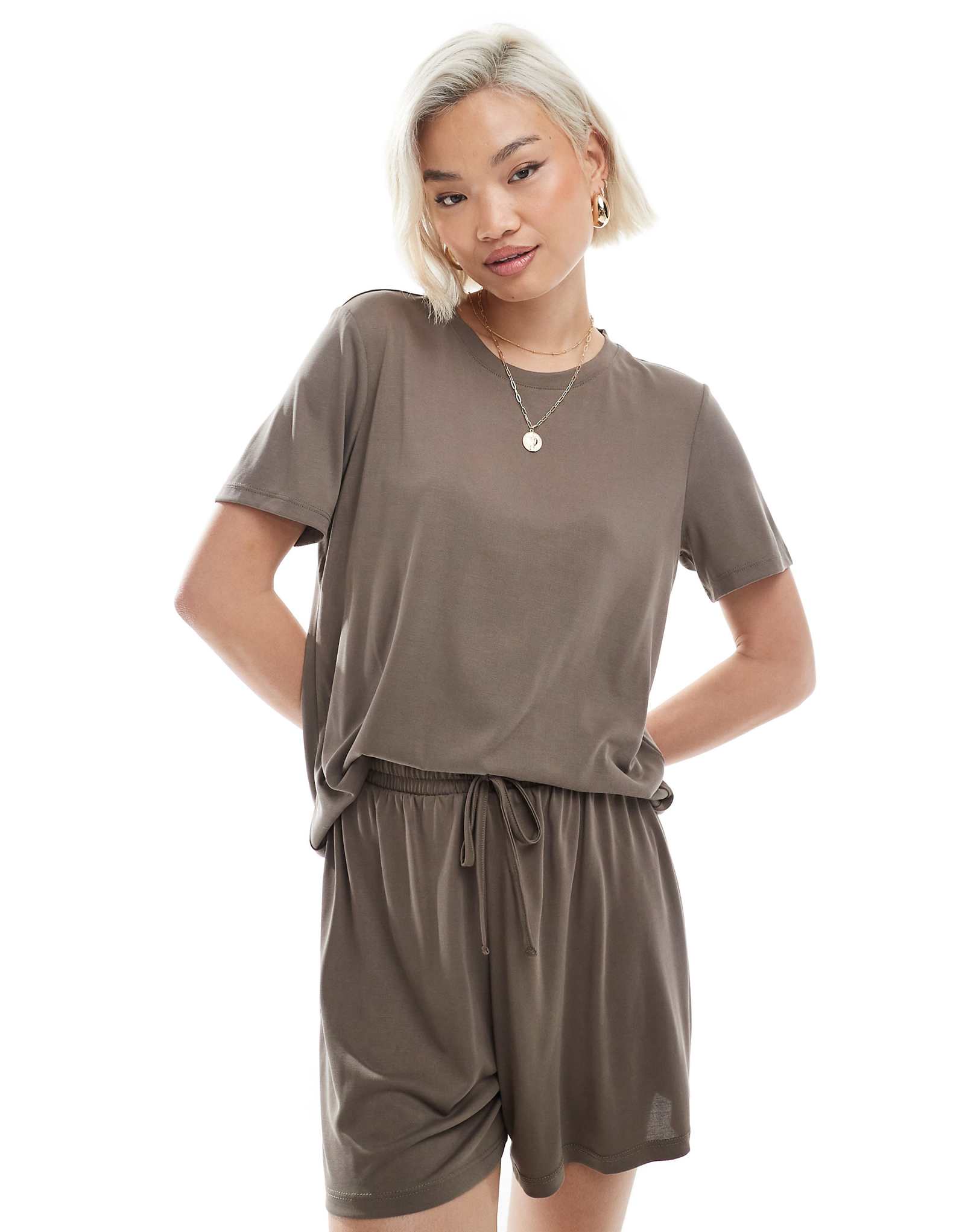 Pieces soft lightweight T-shirt in morel brown - part of a set 6690₽