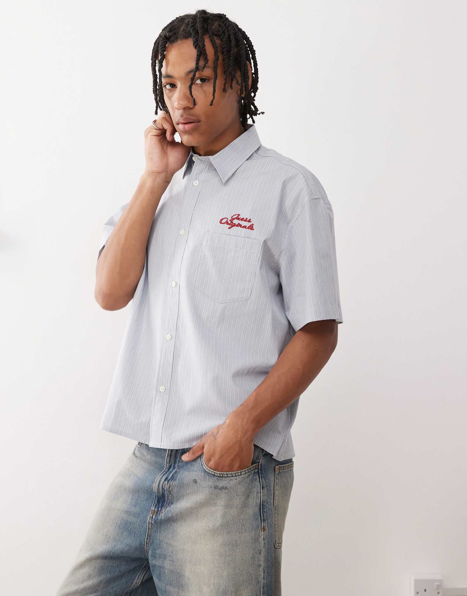 Guess Originals short sleeve striped shirt in blue and white 16090₽