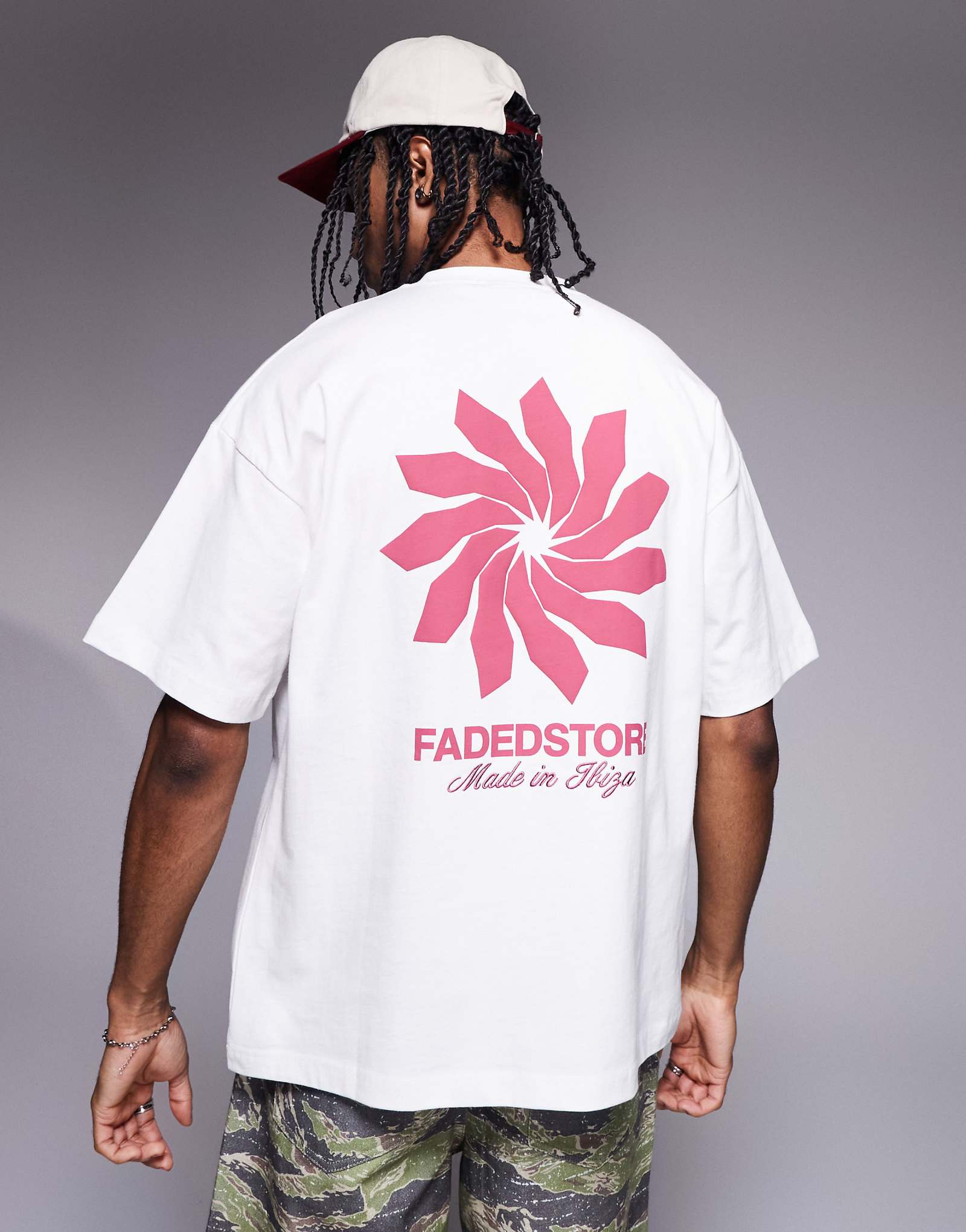 Faded Store motif back print t-shirt in cream