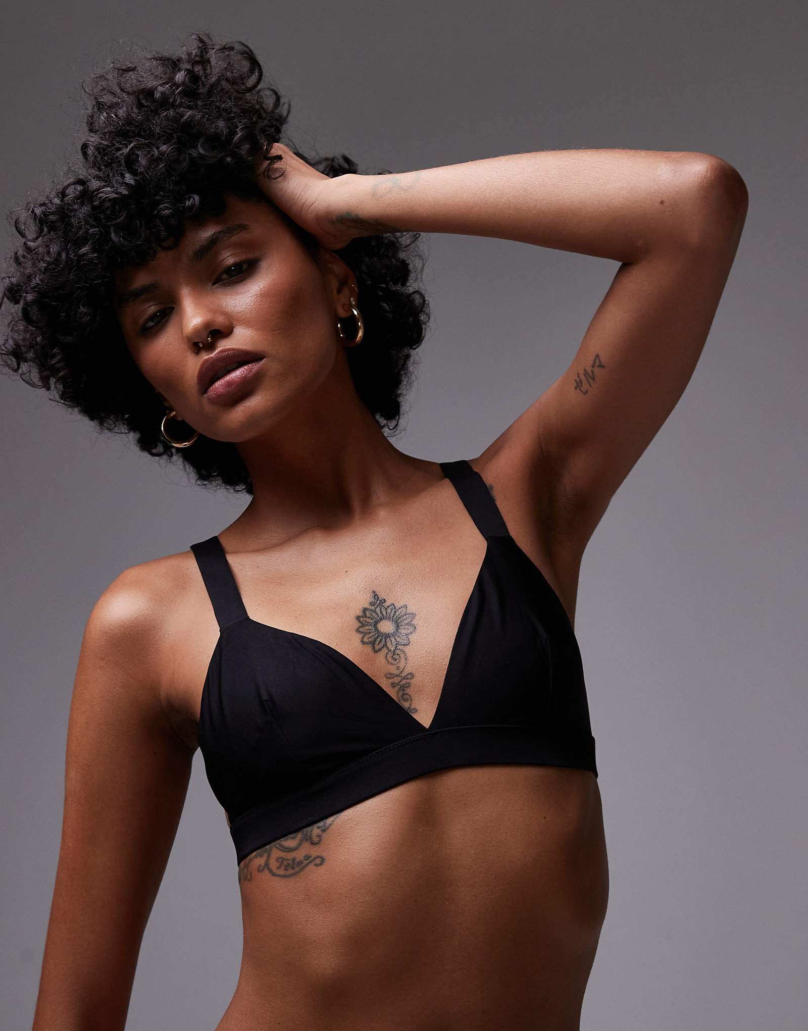 ARKET mix and match microfiber soft triangle bra in black 5390₽