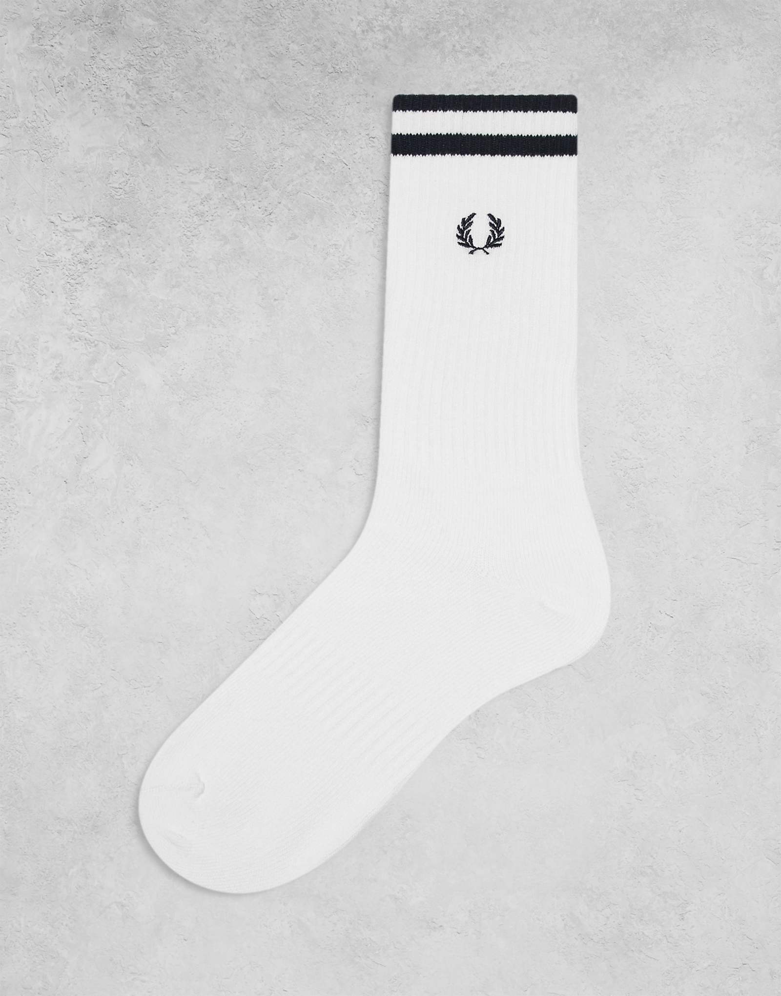 Fred Perry tennis socks in whiteblack 4890₽
