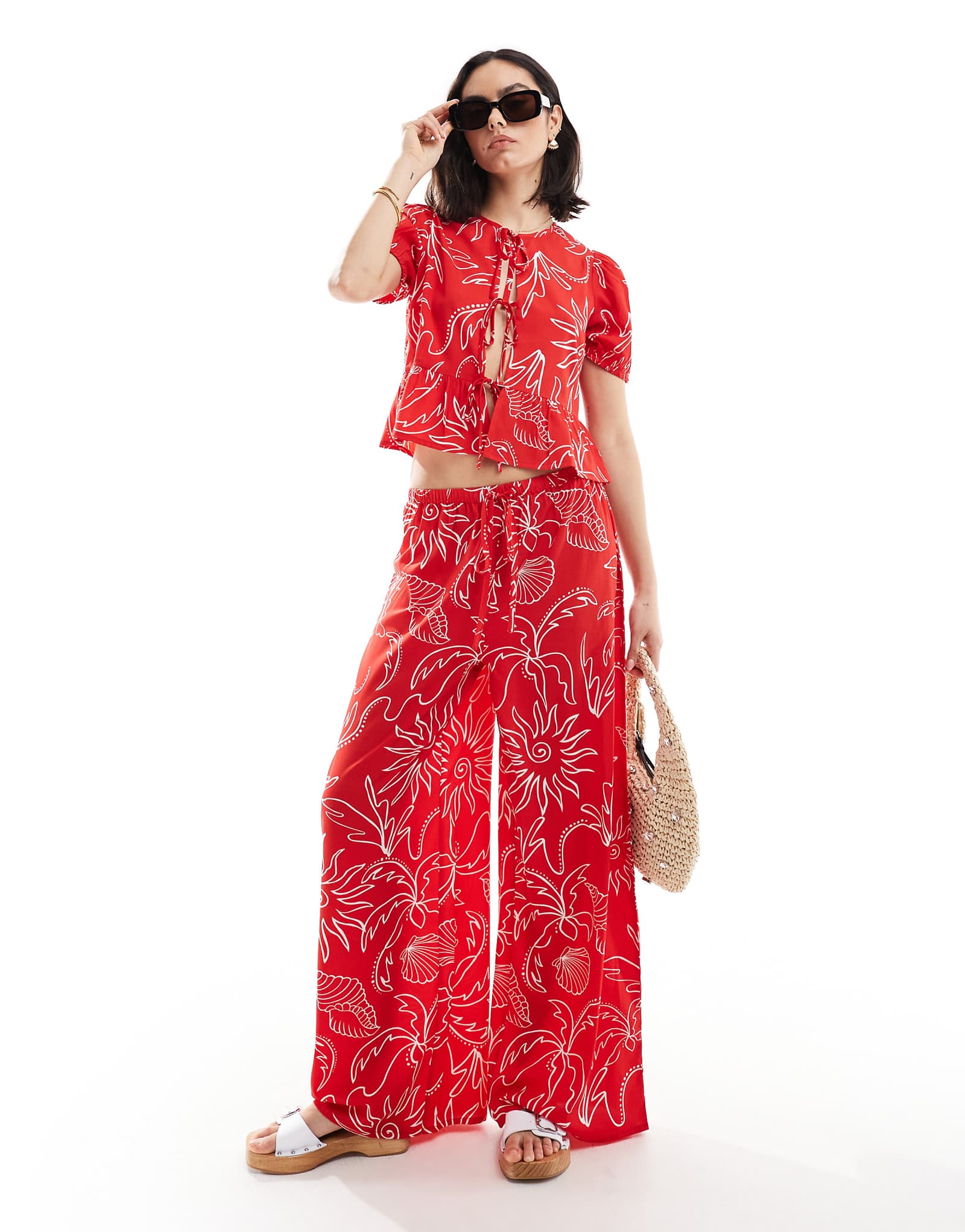 Wednesdays Girl soleil print wide leg pants in red - part of a set 6090₽