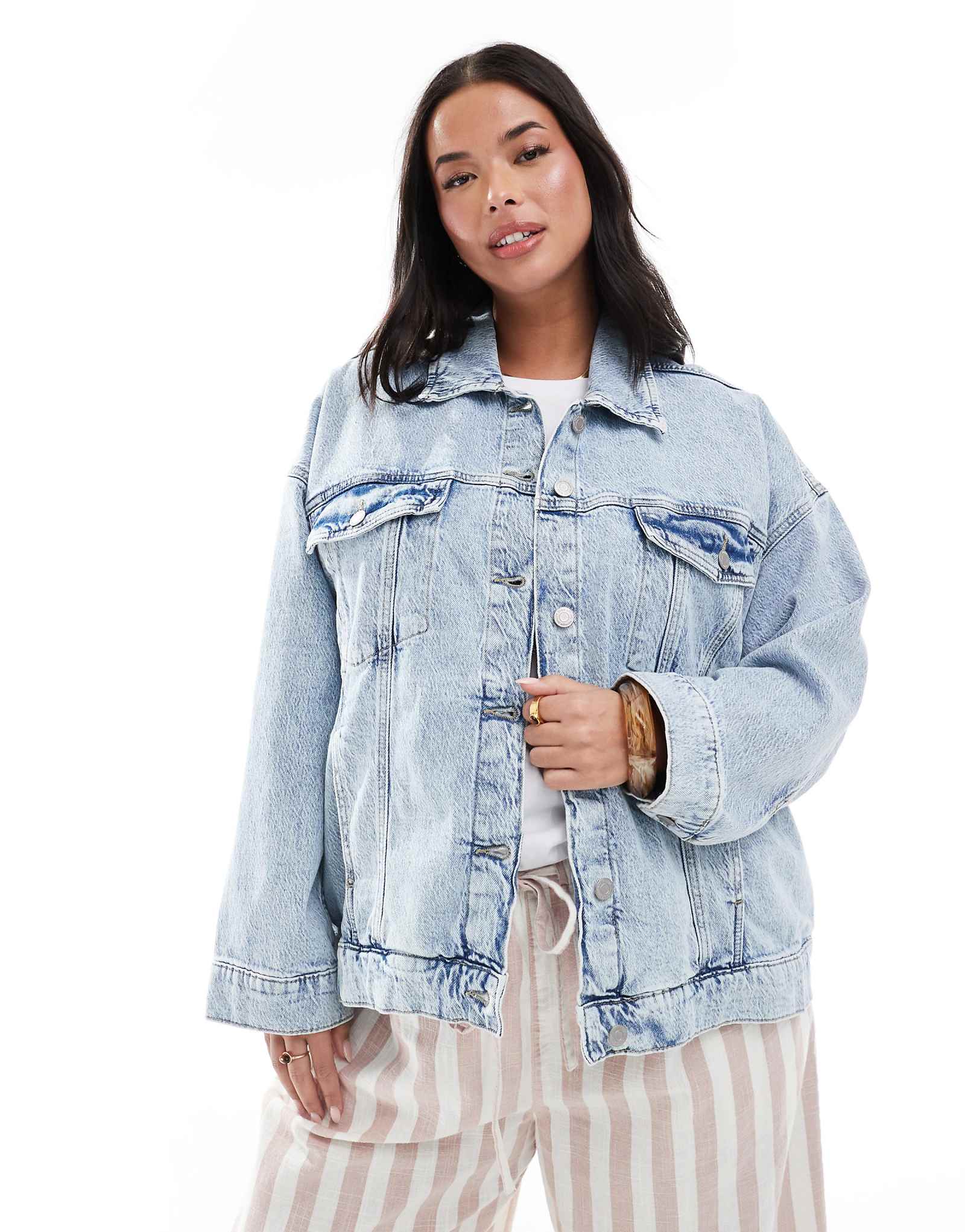 Vero Moda Curve Tessa oversized denim jacket in light blue wash