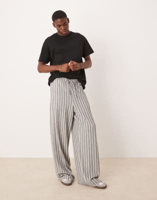 ДИЗАЙНЕРСКИЕ спортивные брюки ASOS DESIGN super baggy с петлей на спине в серо-вересковую полоску