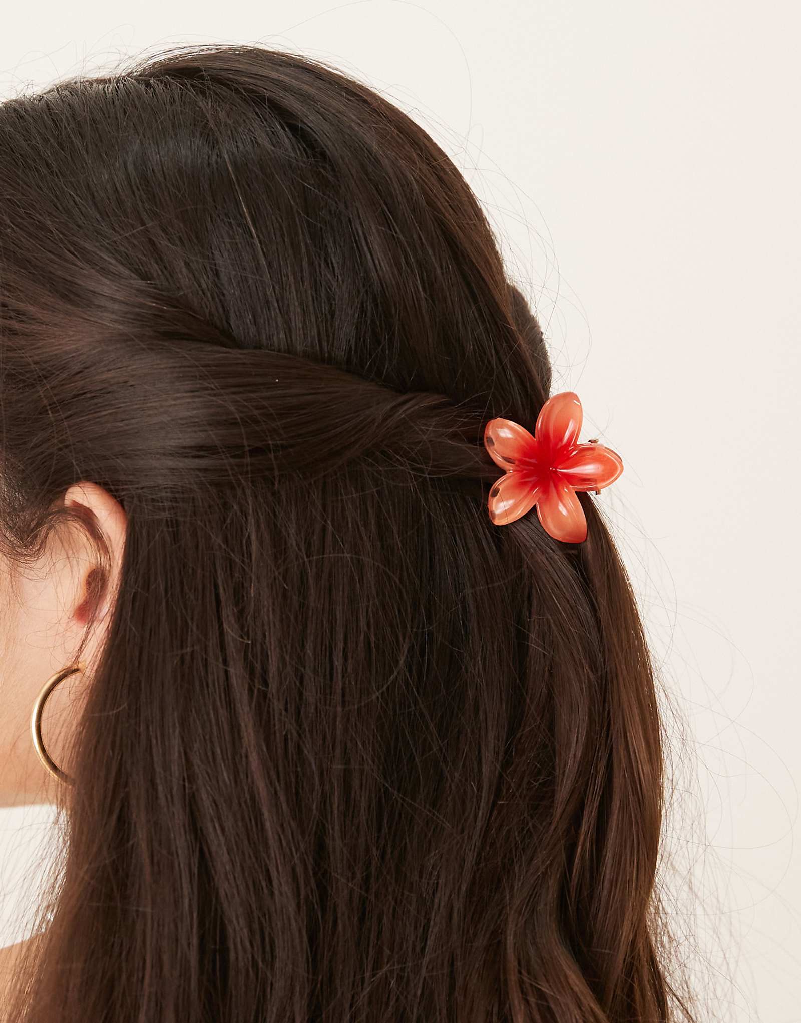 Sui Ava Plumeria mini flower hair clip in orange