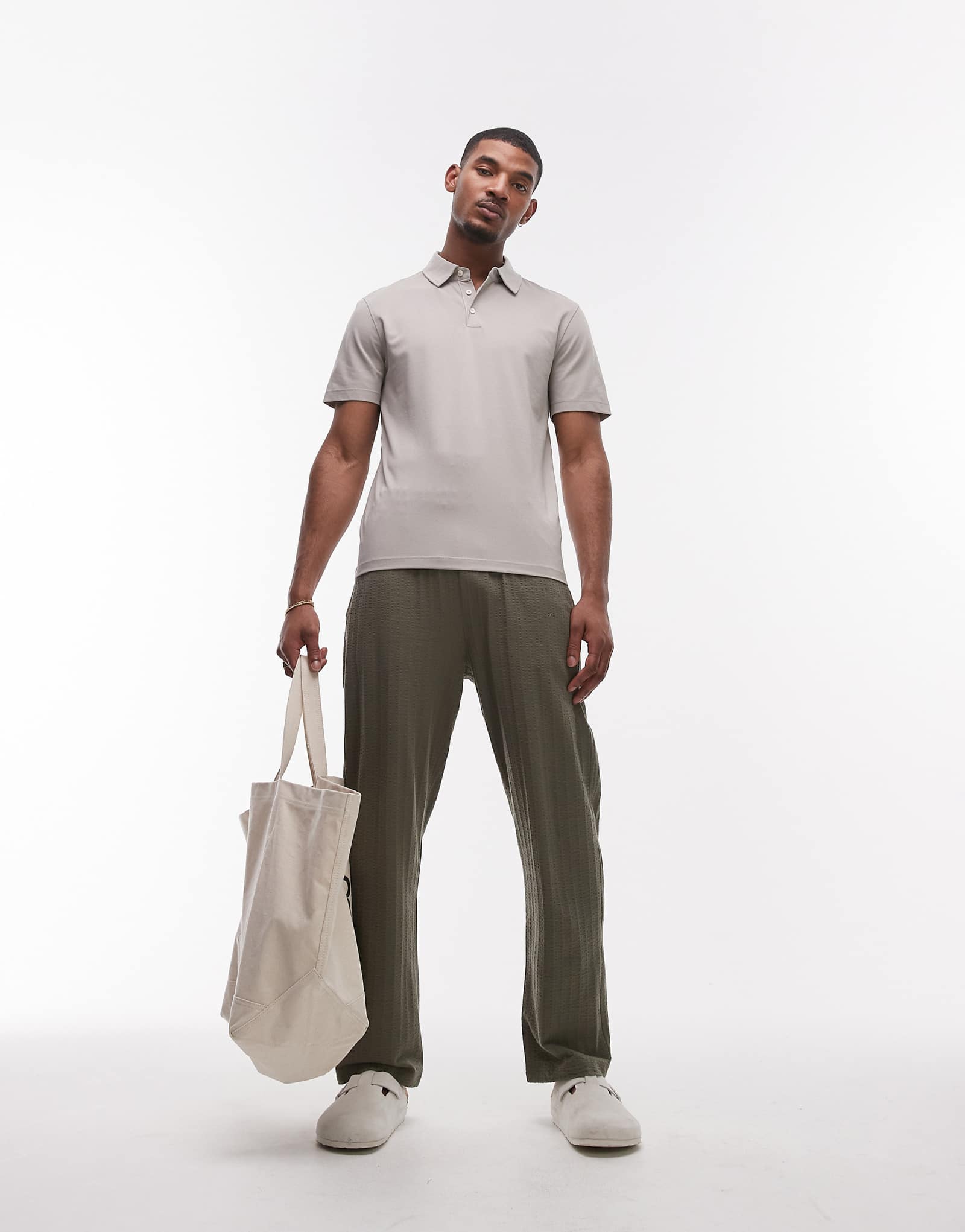 Topman straight fit seersucker sweatpants in khaki 6190₽