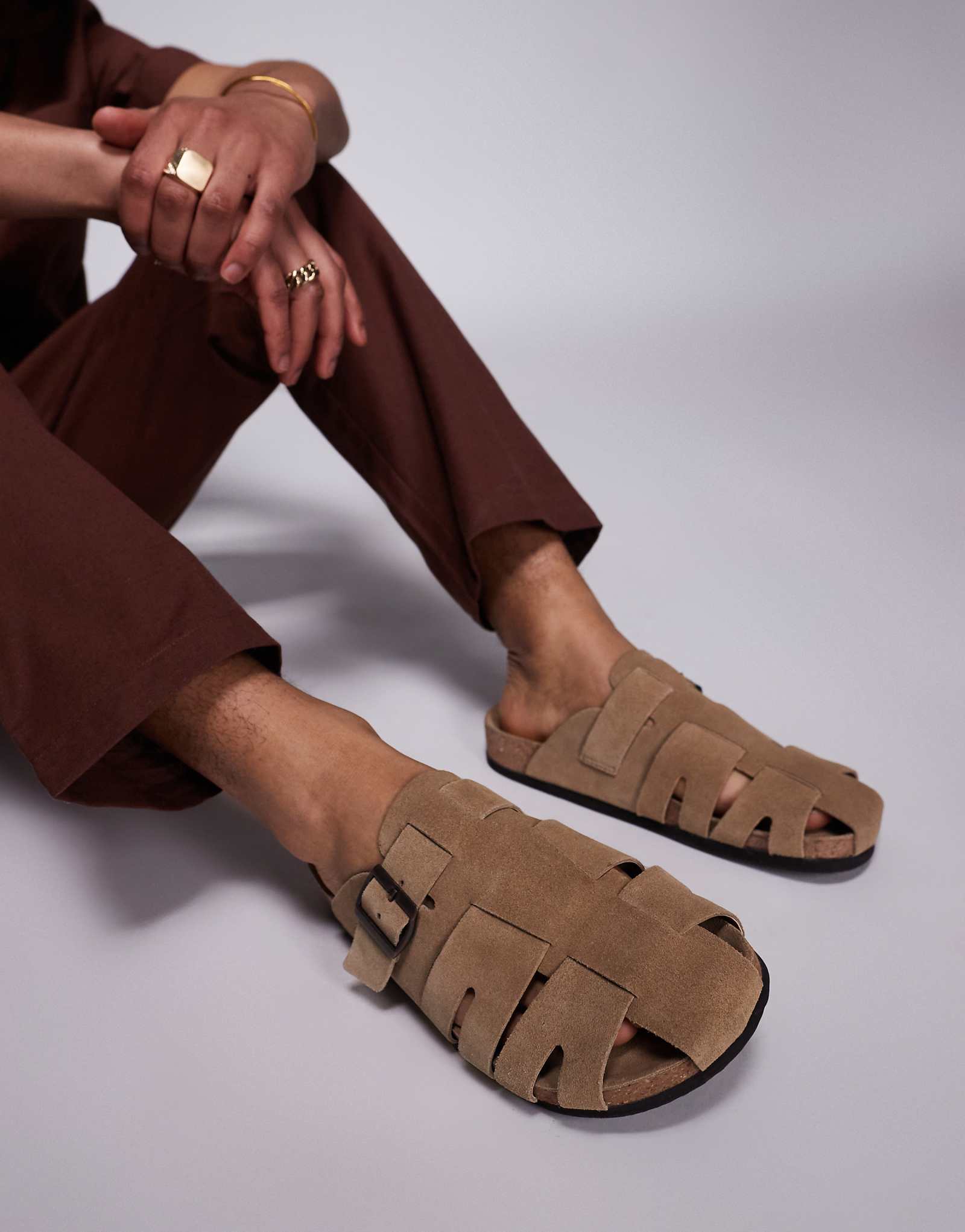 ASOS DESIGN fisherman mule sandals in stone suede 7090₽