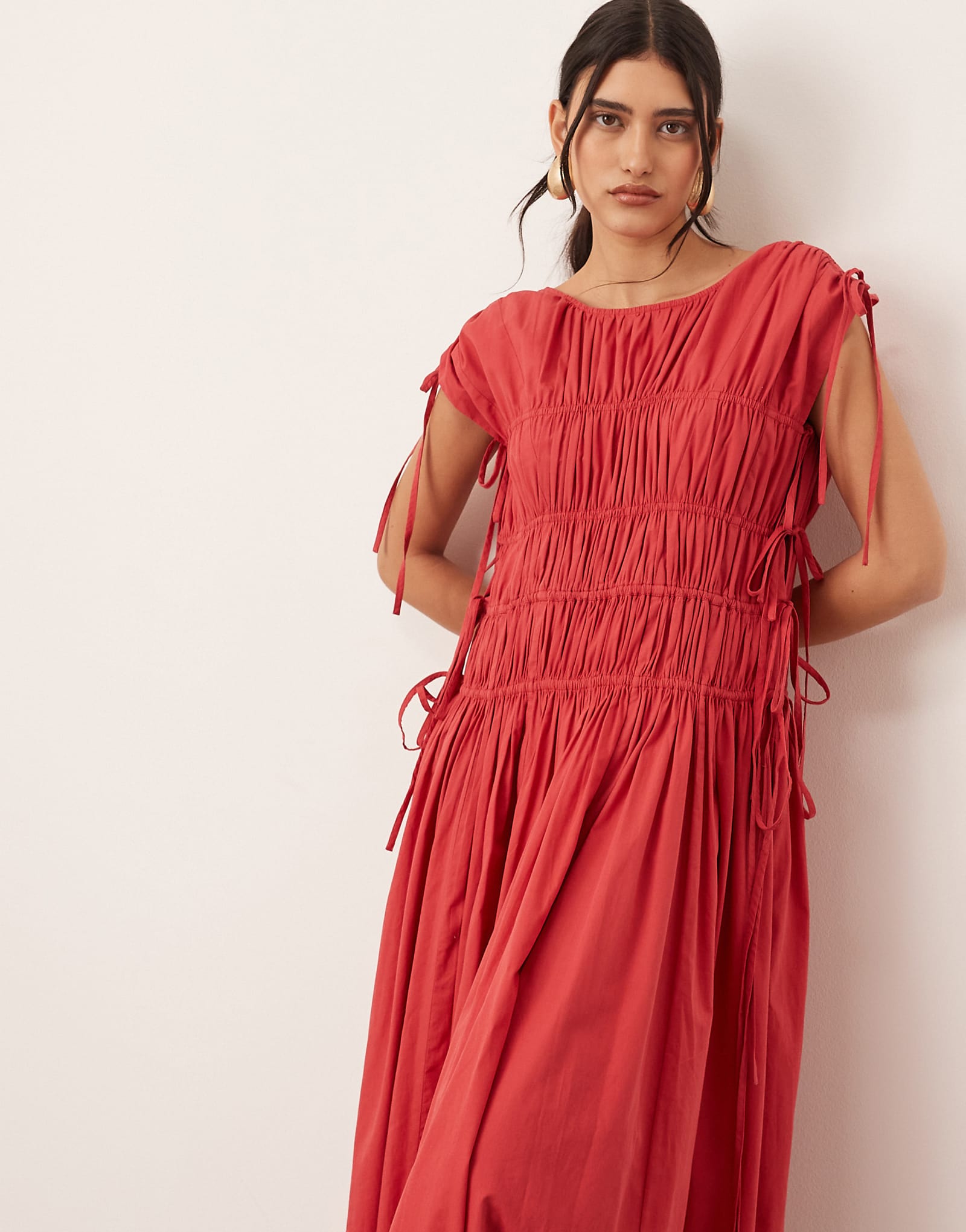 ARRANGE clean cotton drawstring detail trapeze midi dress with pockets in washed red 16390₽