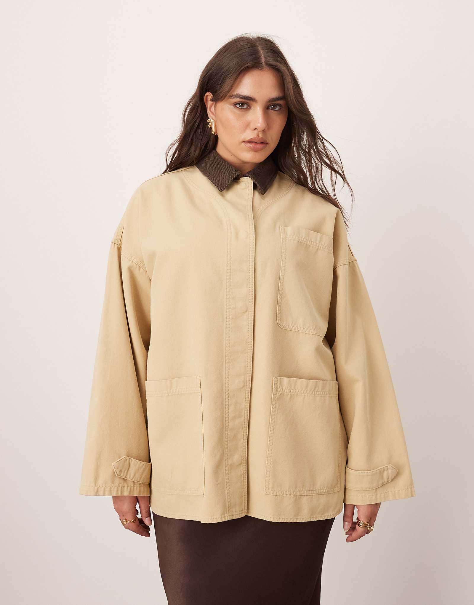 ARRANGE Curve canvas oversized barn shacket with corduroy collar in camel