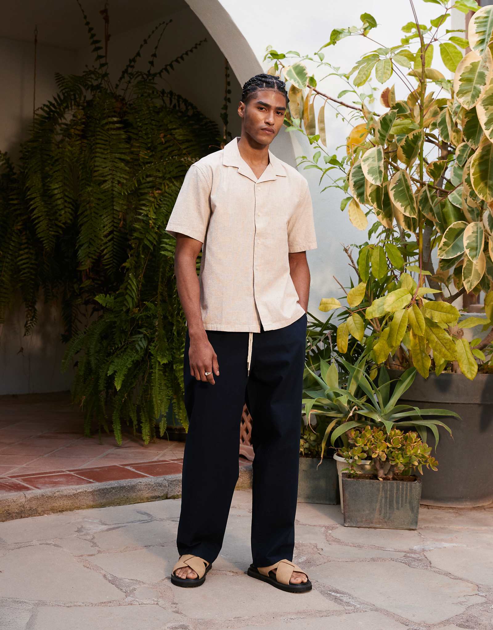 Farah greenport wide leg drawstring waist pants in navy 24590₽