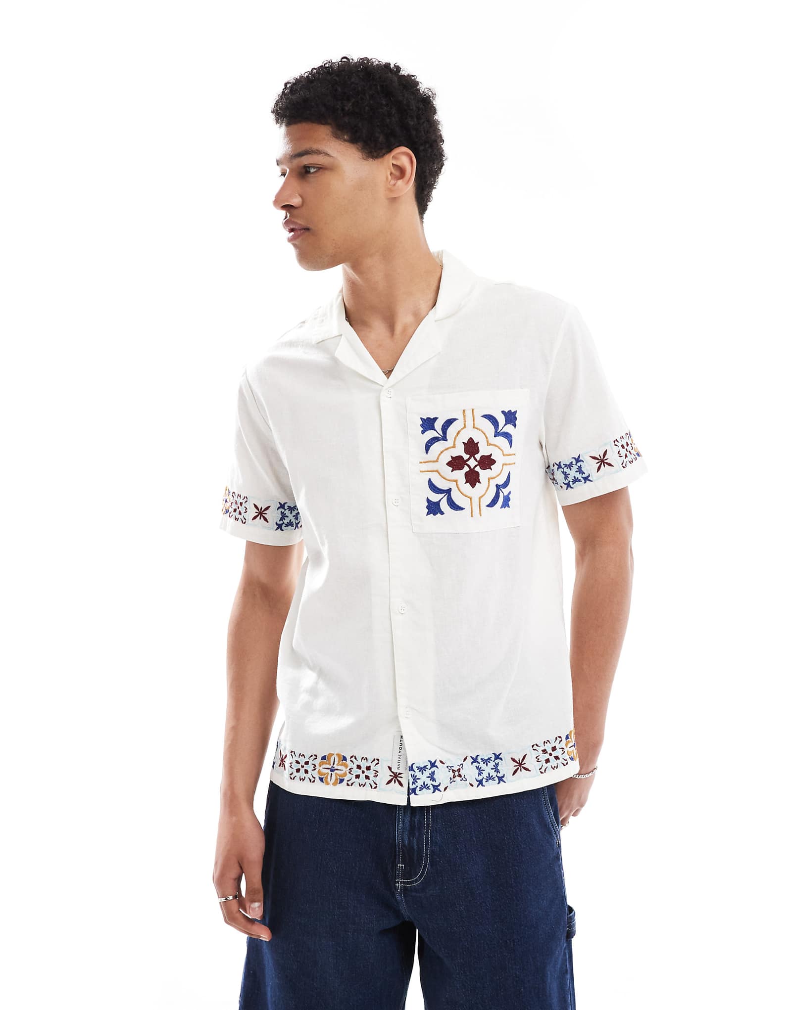 Native Youth embroidered edges short sleeve shirt in white