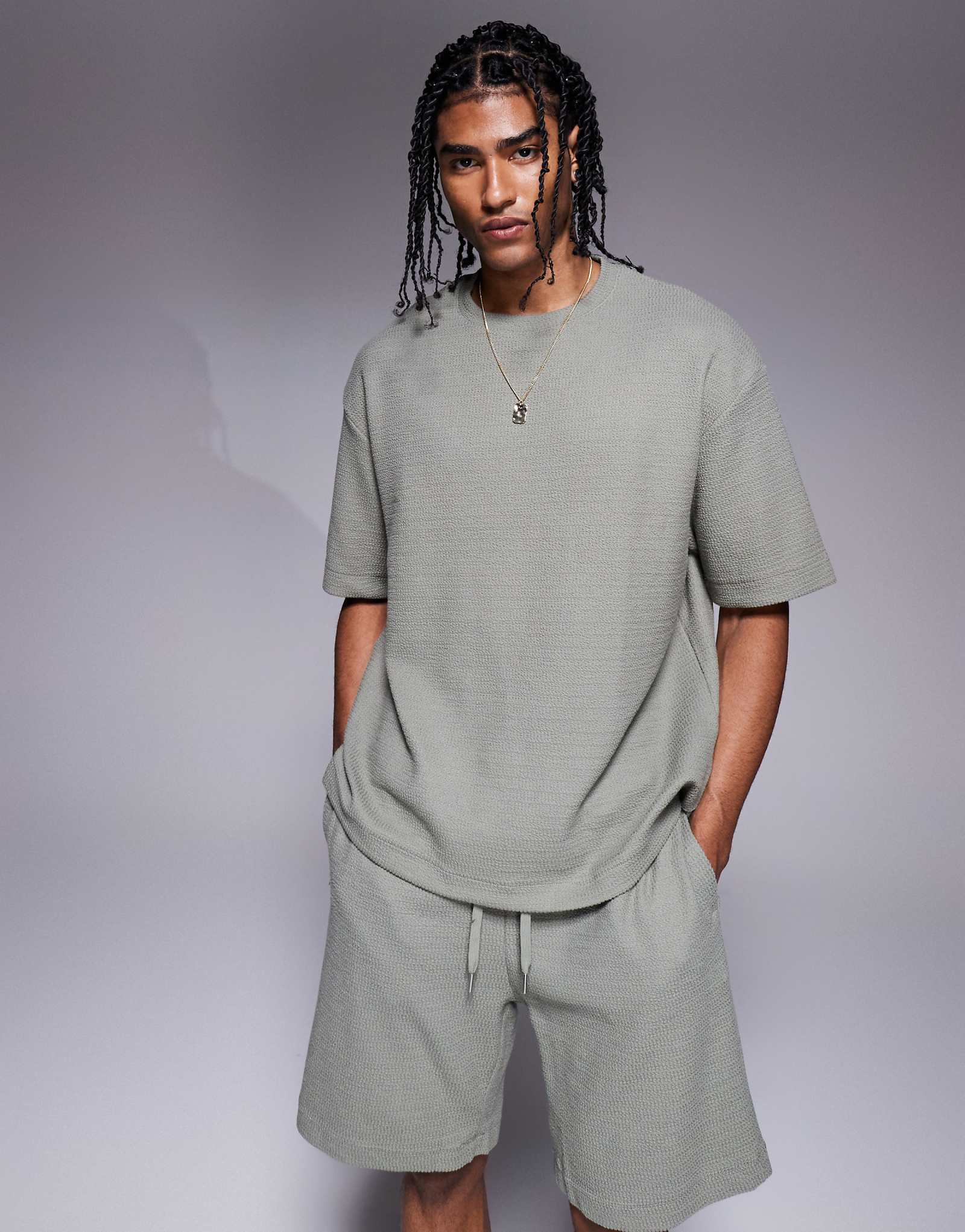 River Island textured t-shirt in khaki - part of a set 9790₽