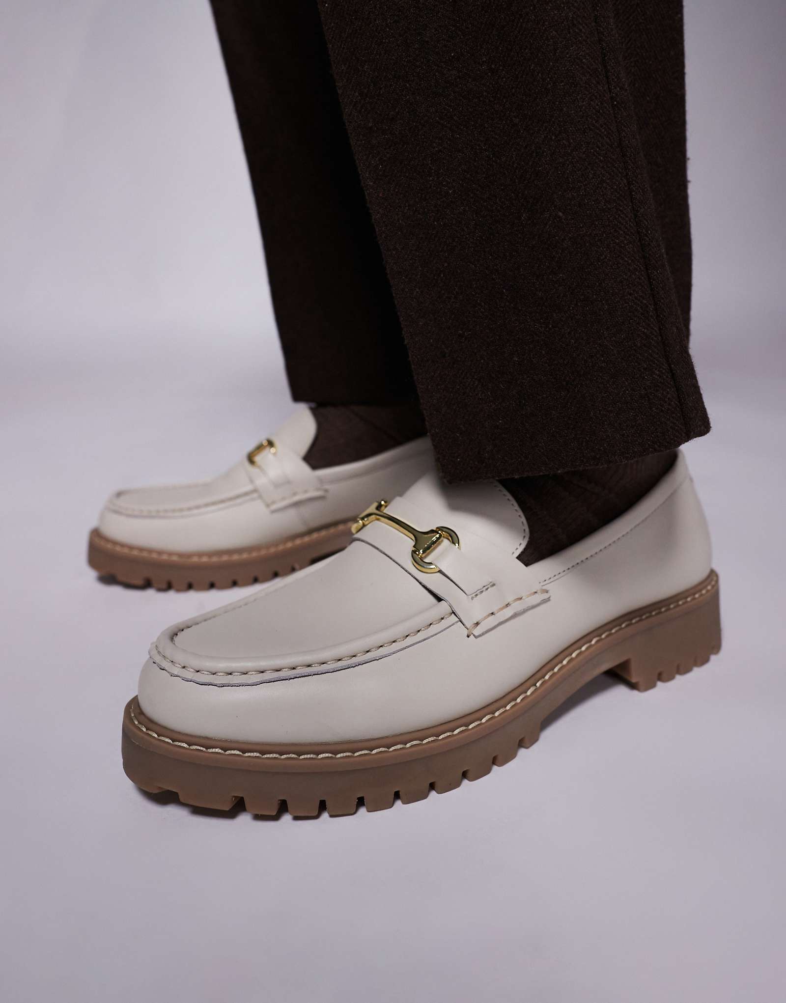 Walk London Sean trim loafers in off white leather 20190₽