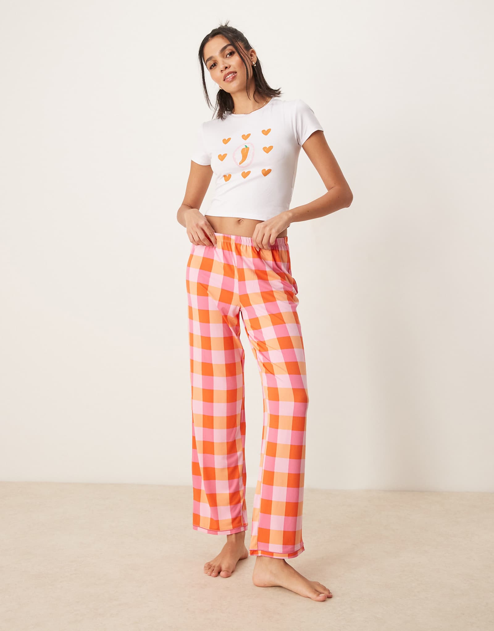 Urban Threads pants in red gingham print - part of a set 2990₽
