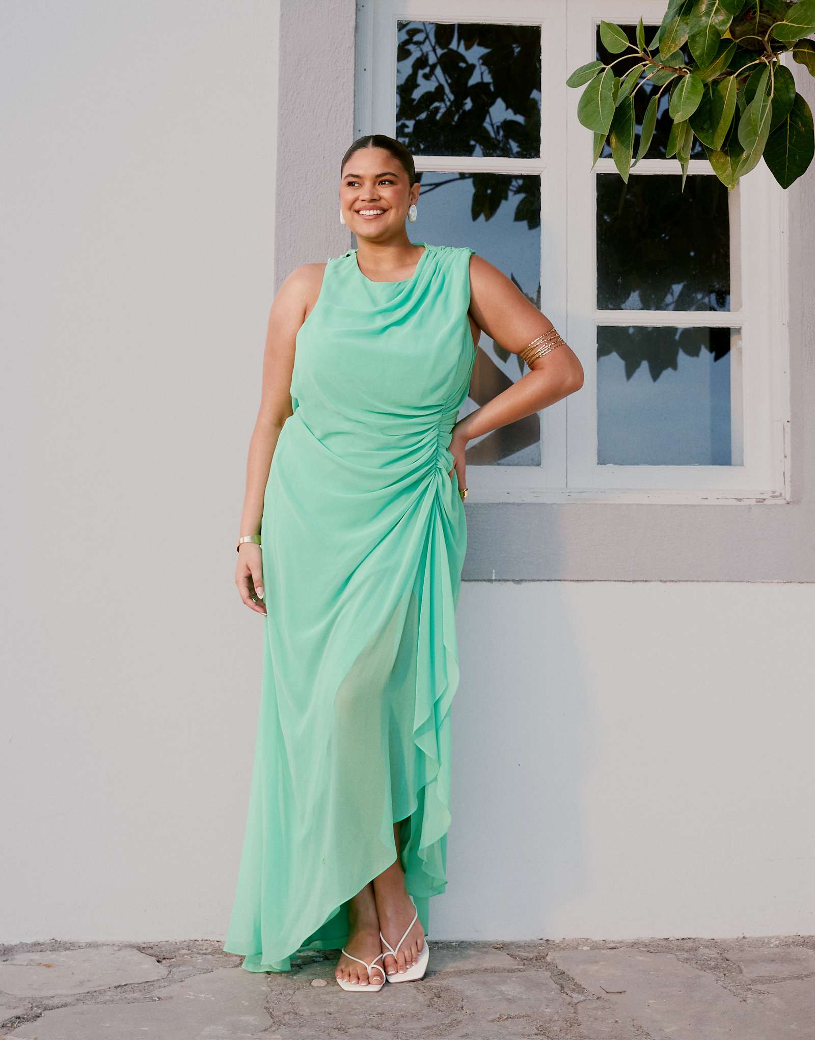 ASOS DESIGN Curve gathered waist ruffle maxi dress with open back in apple green 7090₽