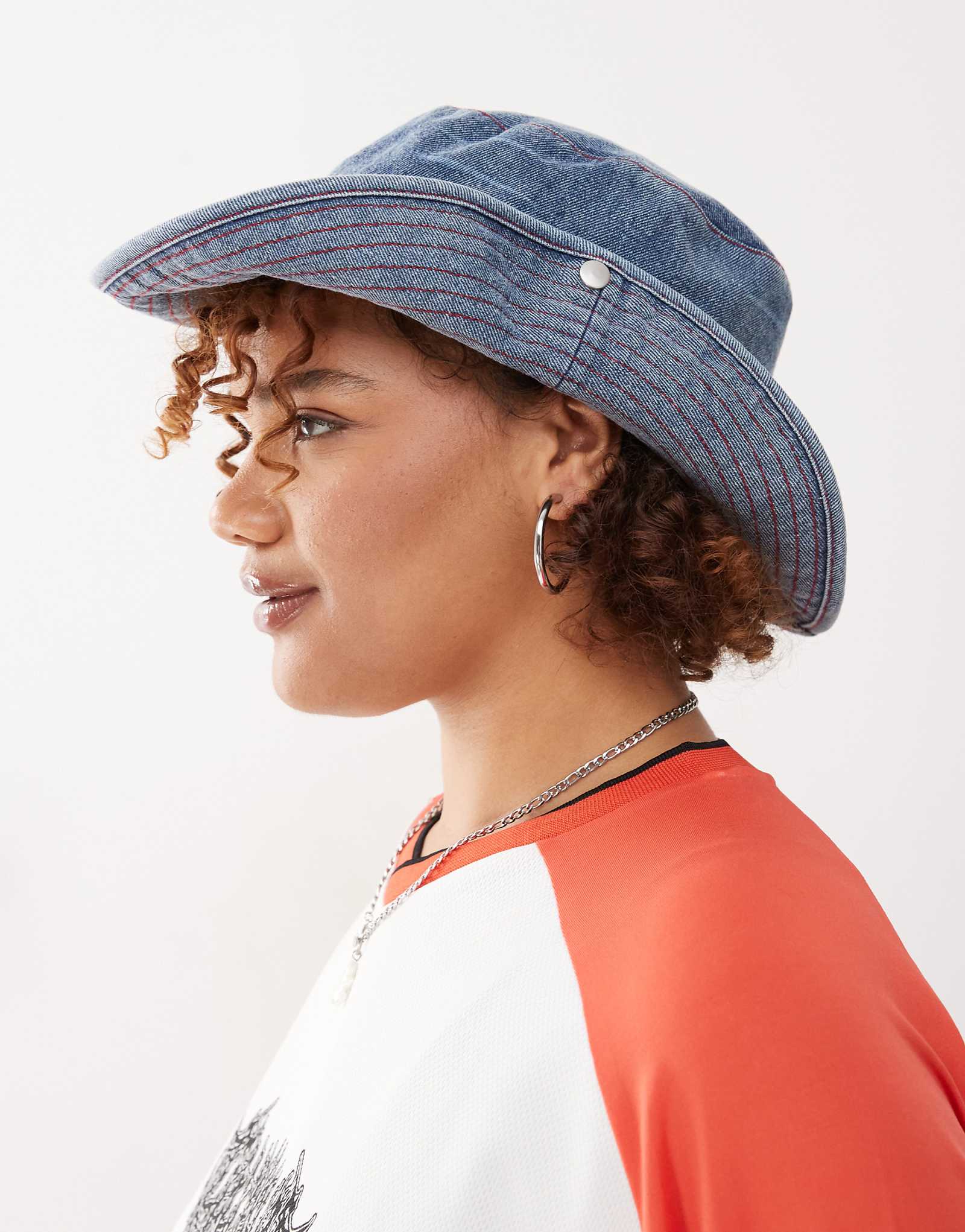 COLLUSION Unisex cowboy hat in heavy washed denim 5690₽