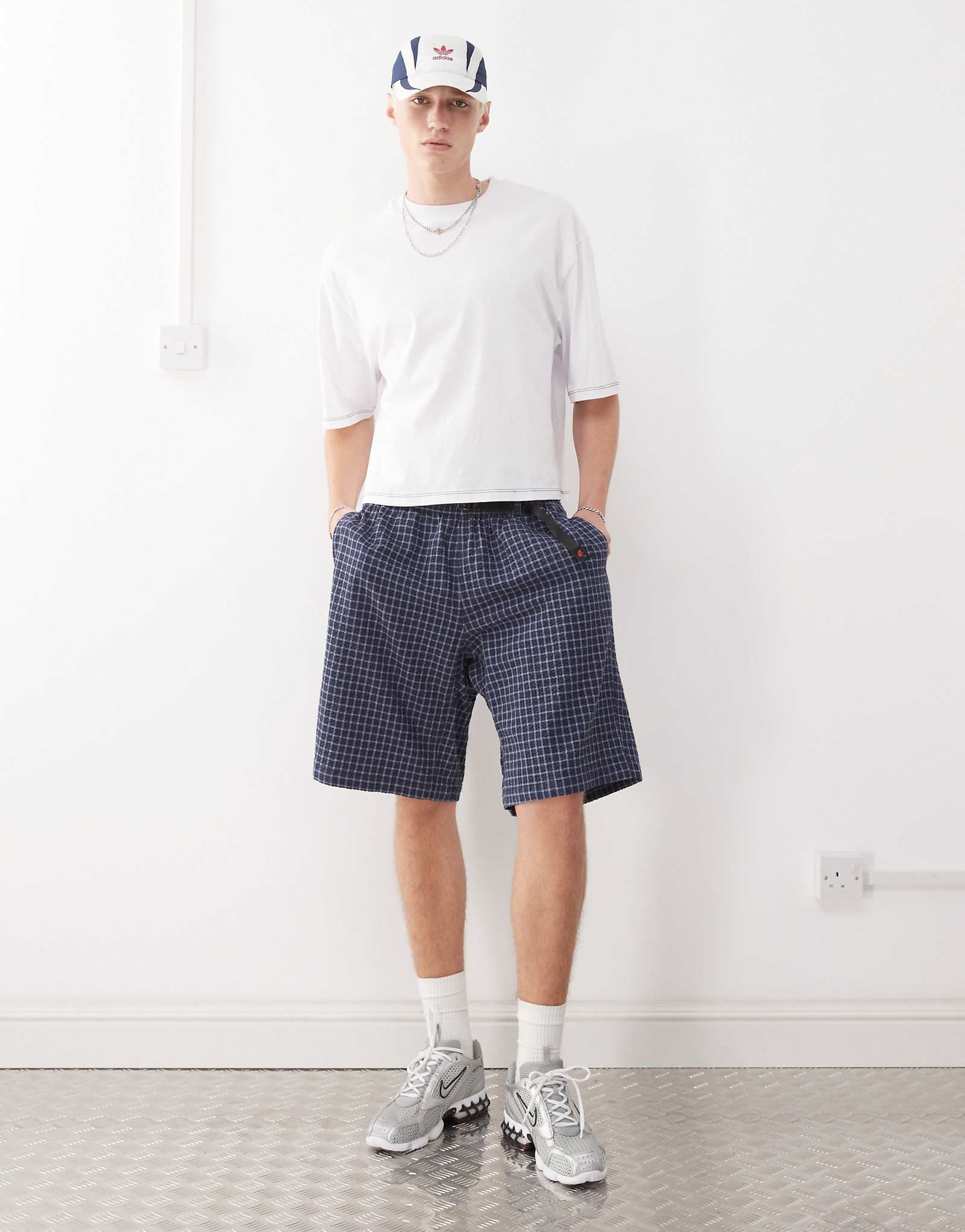 Темно-синие шорты Gramicci O.G. в полоску цвета лагуны